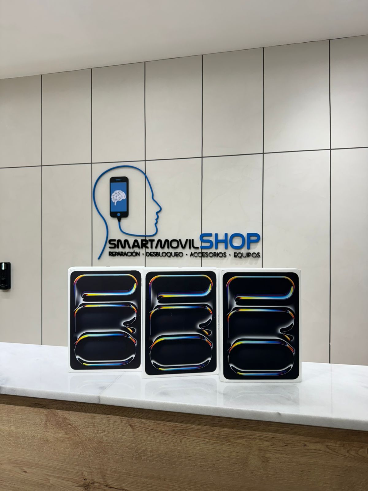 celulares y tabletas - IPAD PRO M4 13-INCH 256GB SELLADO 