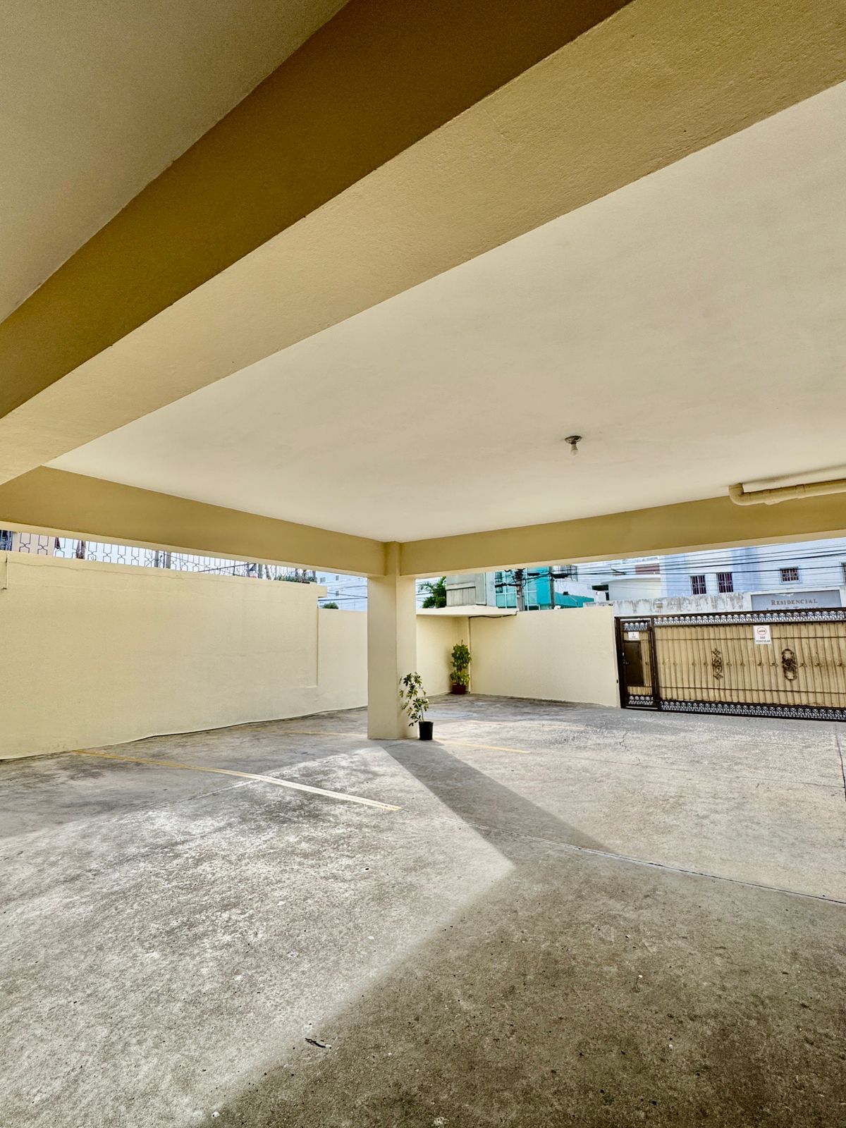 apartamentos - Vendo Pent Hause en el Millón Santo Domingo  1
