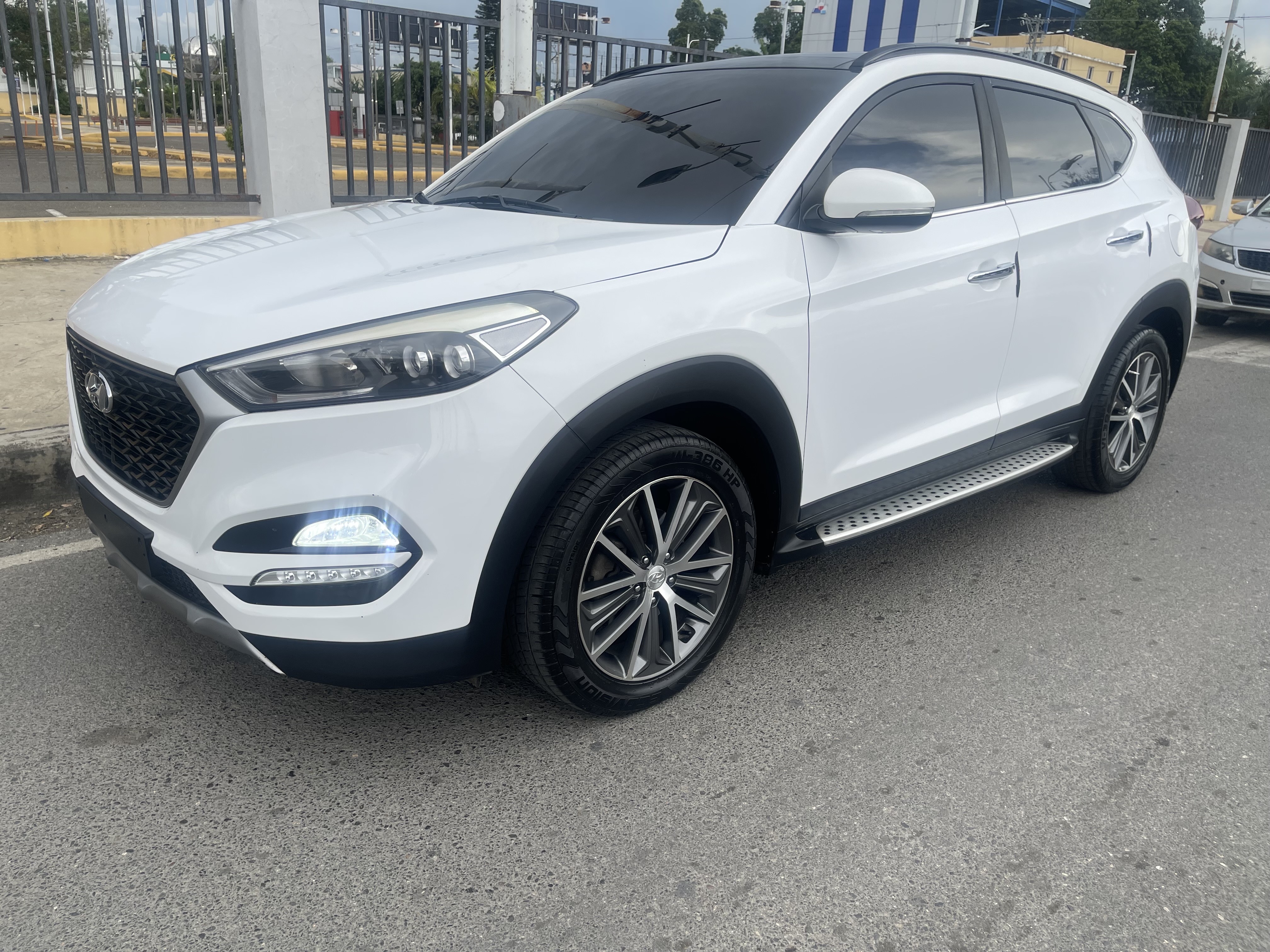 jeepetas y camionetas - Hiunday Tucson 2017 Diesel  8