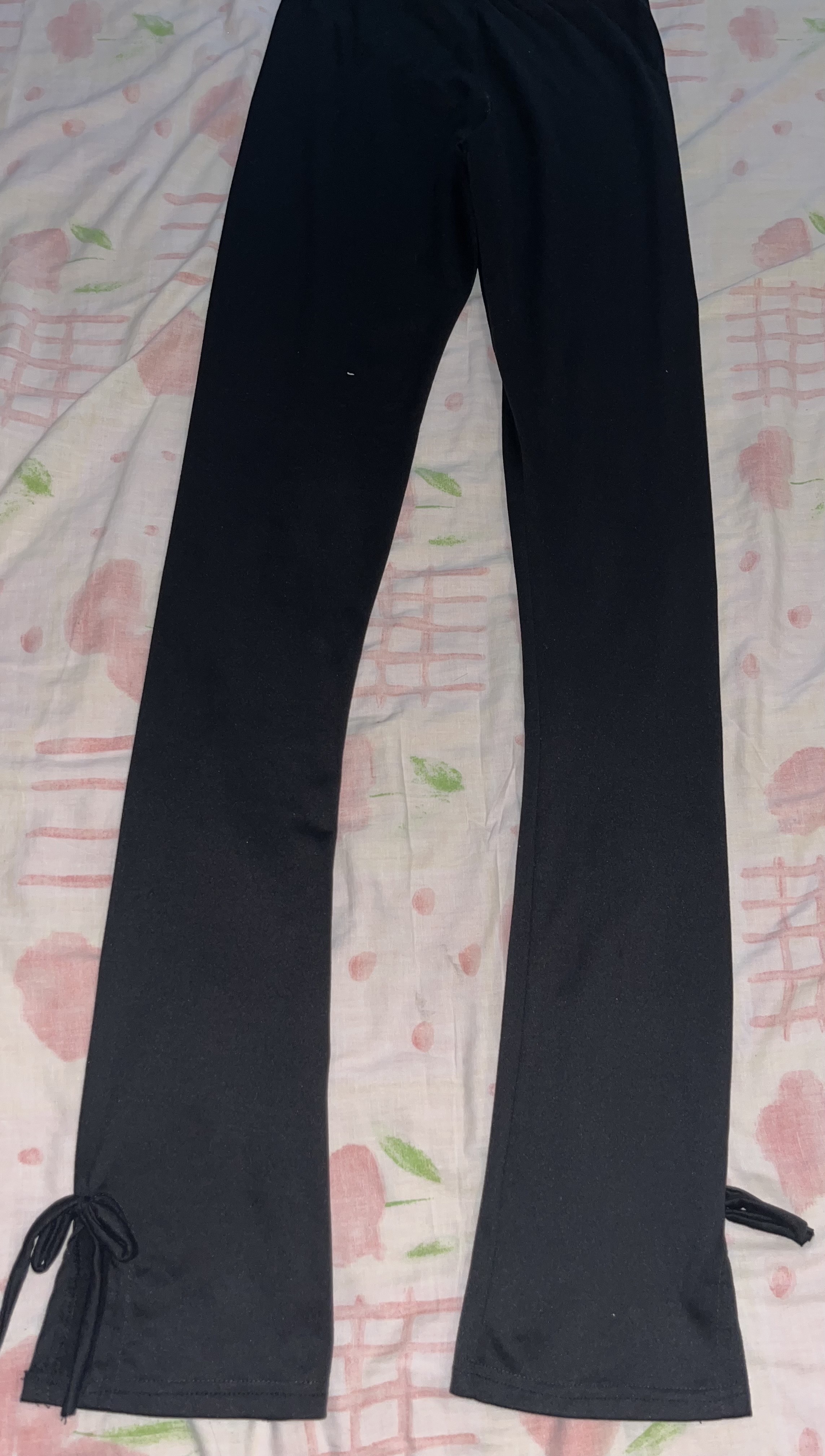 ropa para mujer - Ventas de ropa ( Es un lote de 25 pieza) negociable, gracias!  0