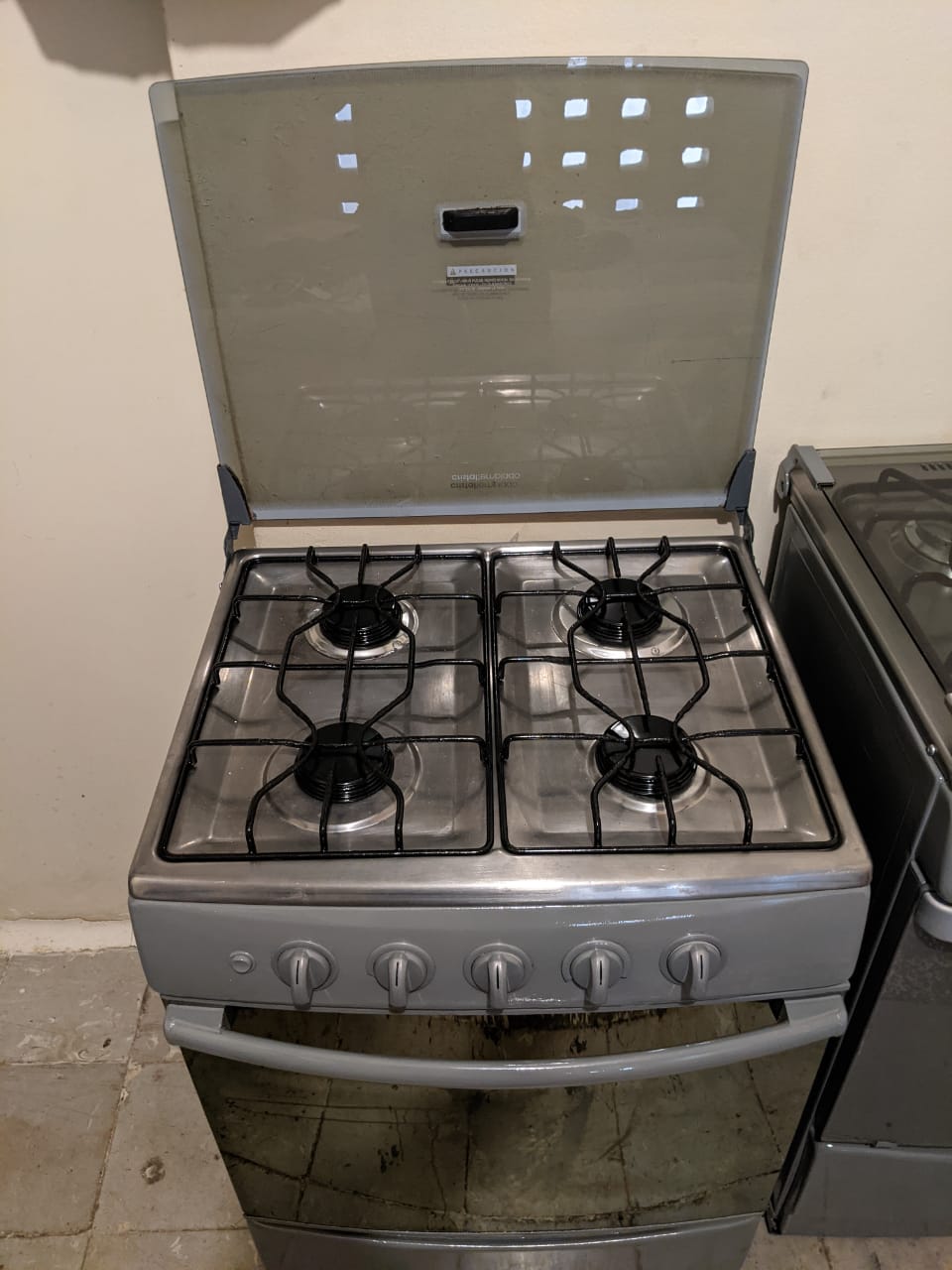 electrodomesticos - Estufa de 4 hornillas Mabe ✅ en excelente condiciones y estado con garantía 2