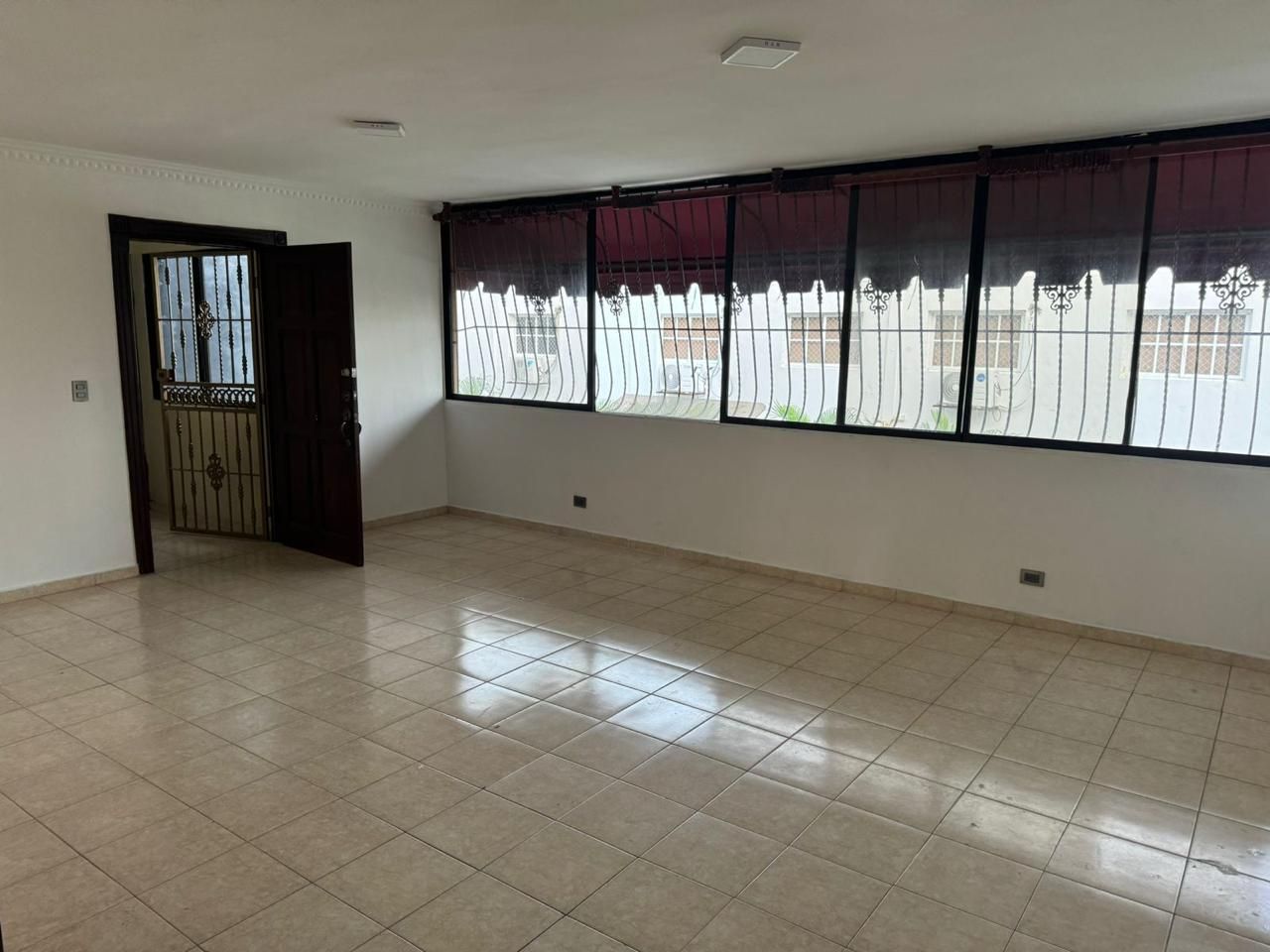 apartamentos - Vendo apartamento en Alma Rosa 5