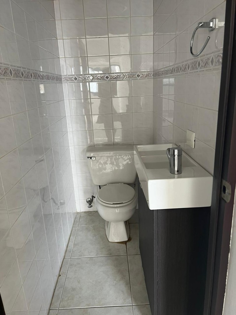 apartamentos - Se alquila apartamento en Piantini 2