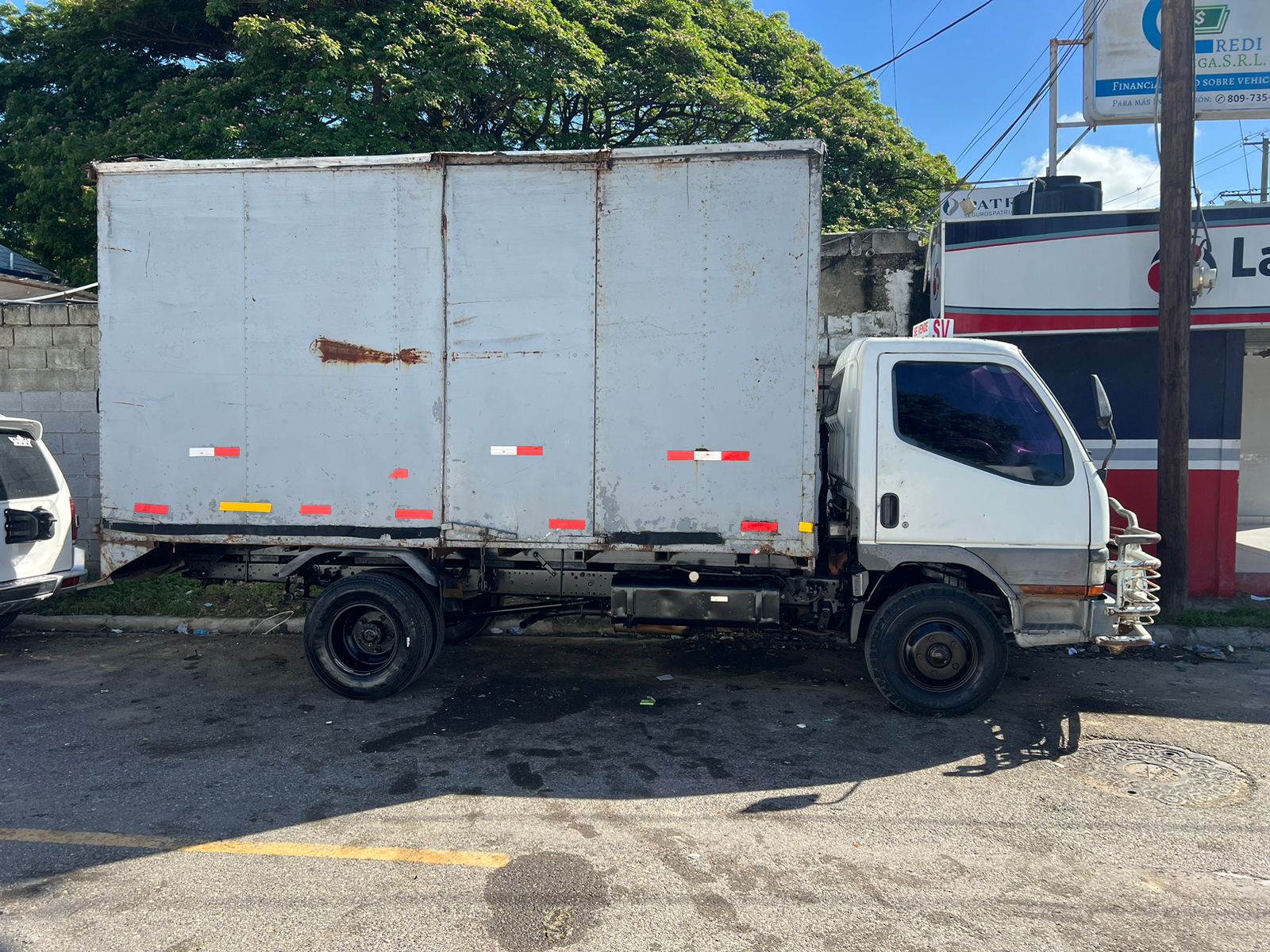 camiones y vehiculos pesados - CAMION MITSUBISHI 2000 2