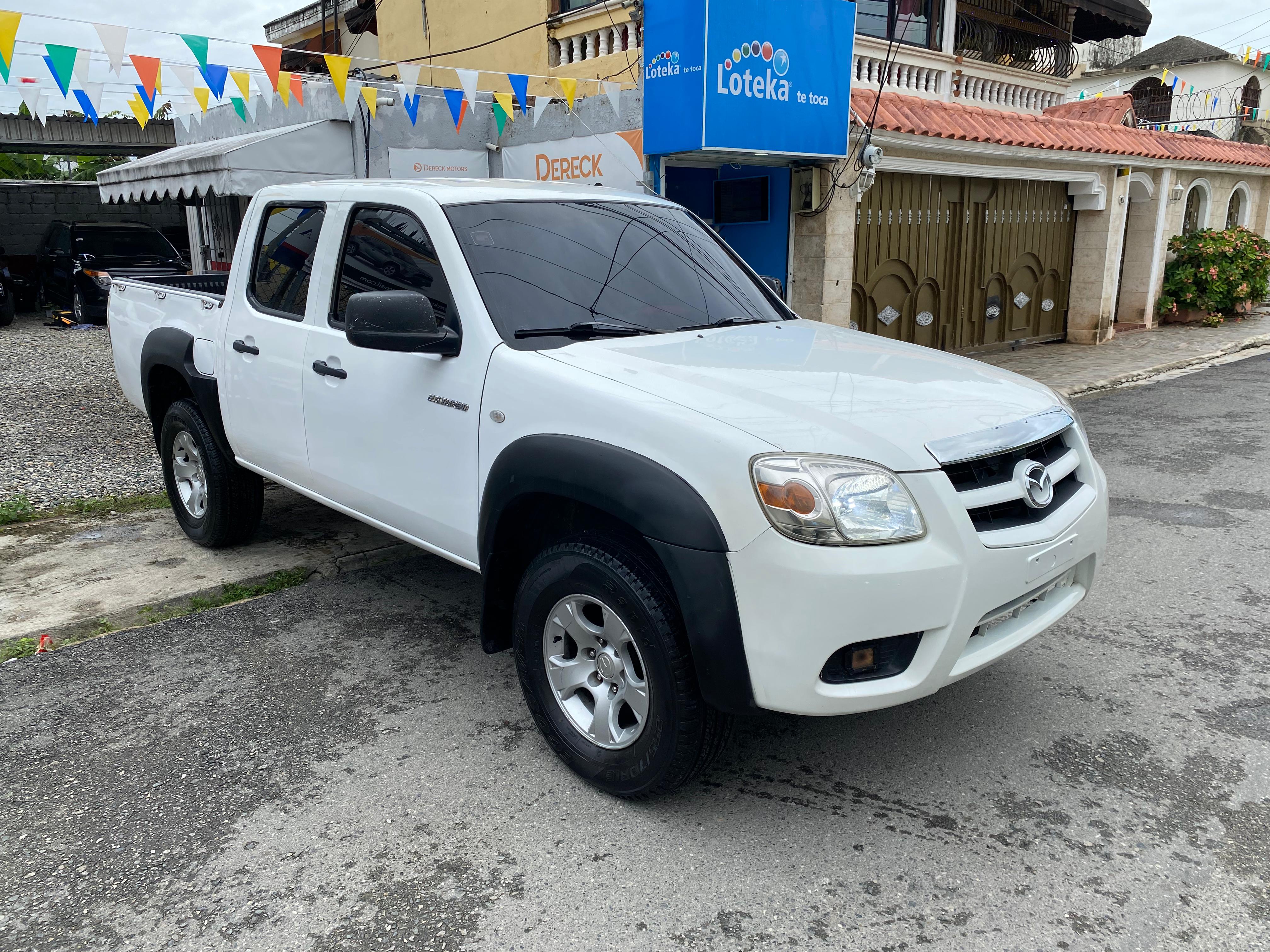 jeepetas y camionetas - MAZDA BT 50 2013 1