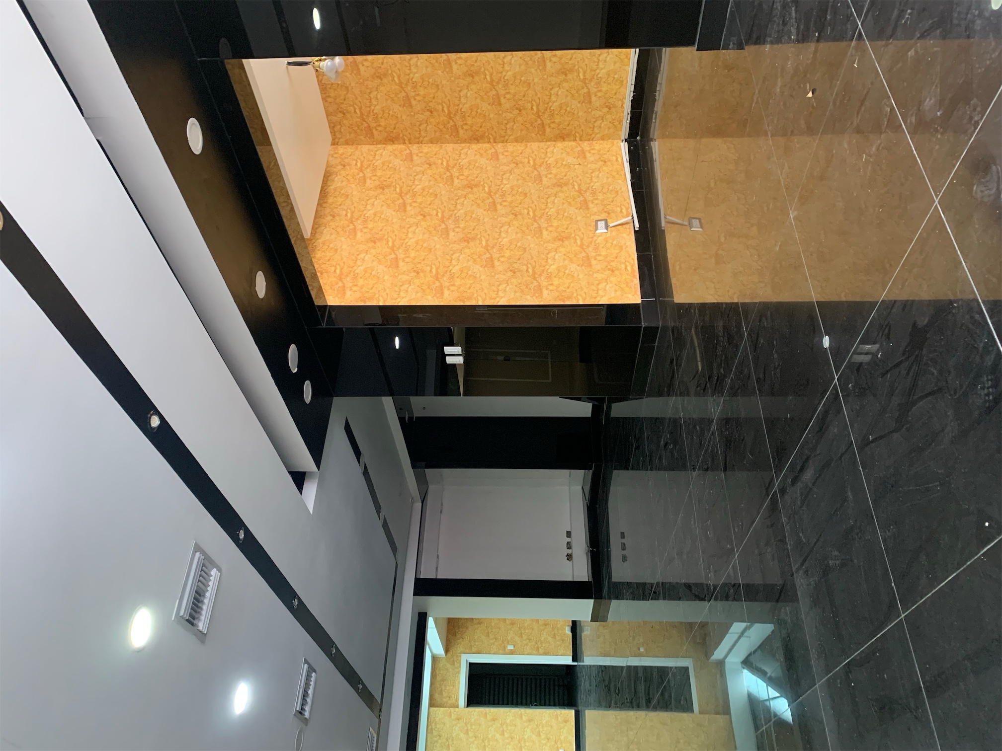 oficinas y locales comerciales - De oportunidad local en Piantini  154m 7