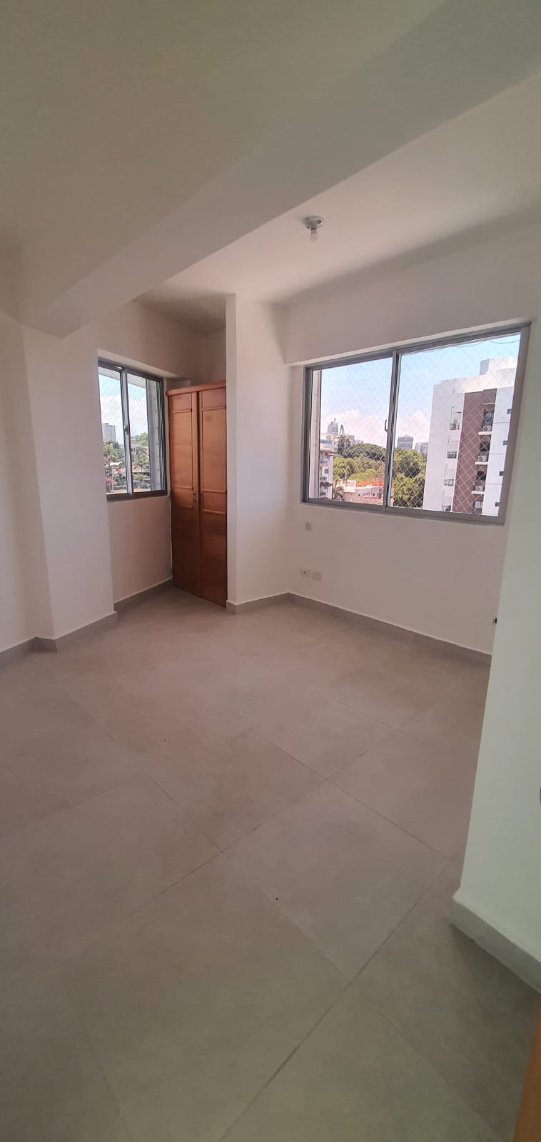 apartamentos - Excelente apartamento para Invertir cerca a UASD, PUCA, CATÓLICA. APEC  UNIBE 2