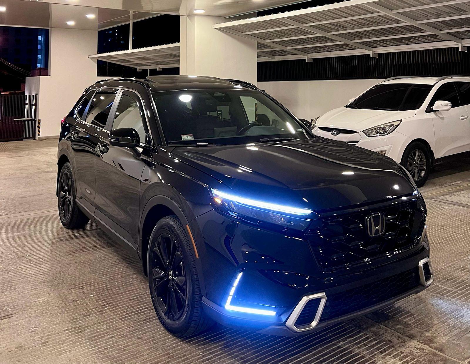 jeepetas y camionetas - Honda crv touring 2023 4