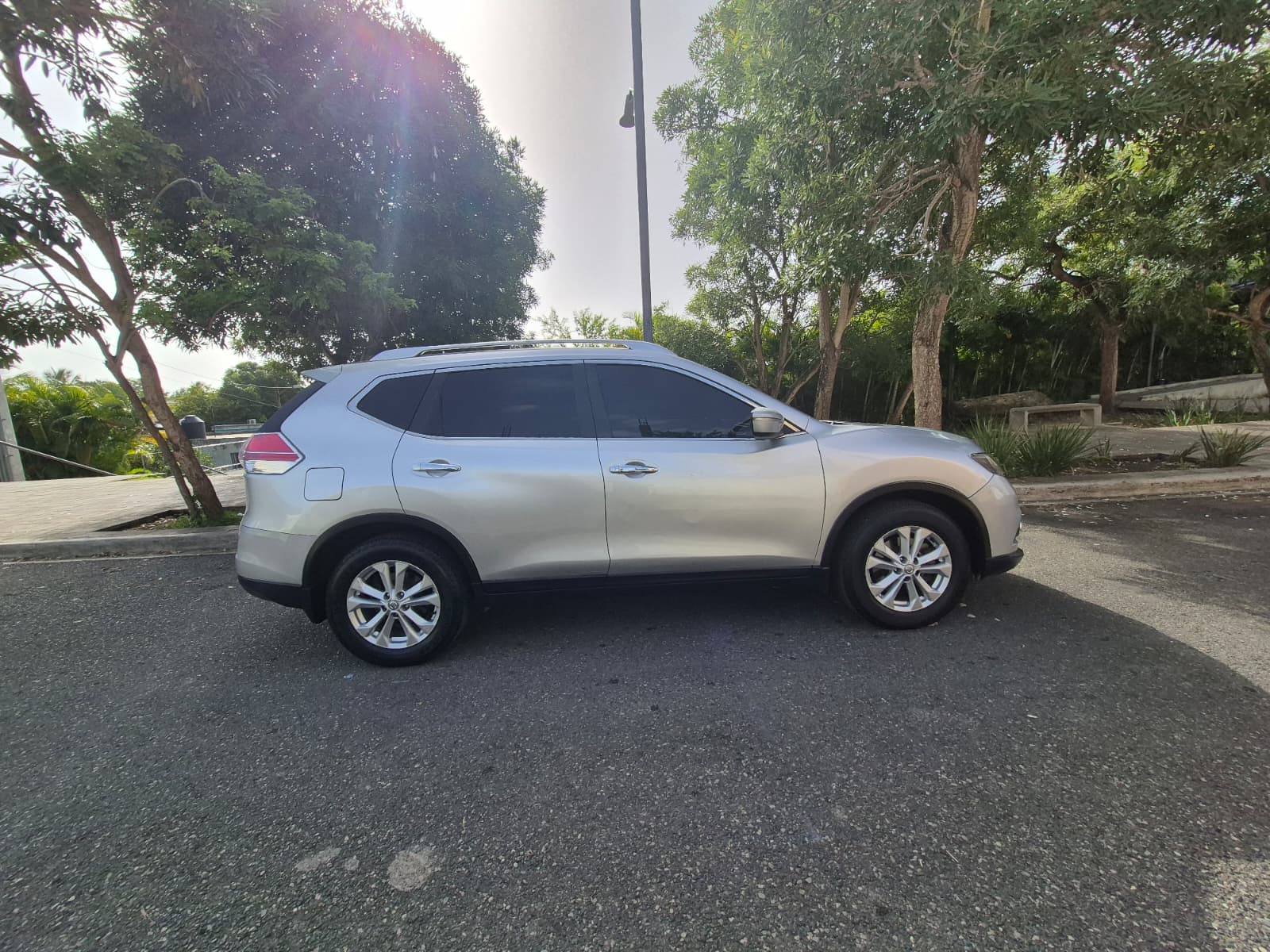 jeepetas y camionetas - Nissan Xtrail 2016 de oportunidad 0