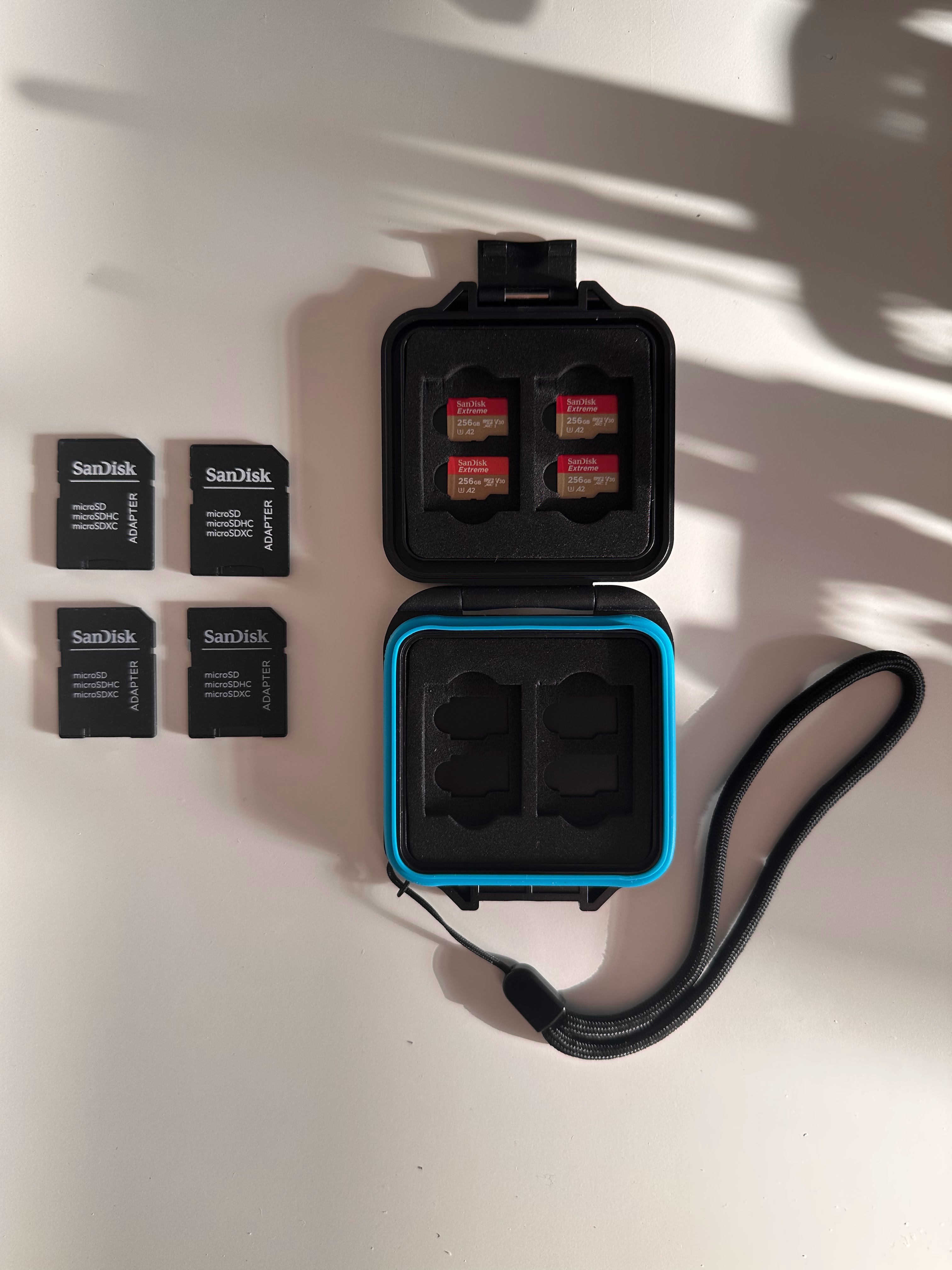 otros electronicos - Estuche para tarjetas de memoria SD y Micro SD 1