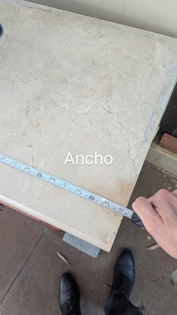 muebles y colchones - Mueble baño en caoba con tope en marmol. Lavamanos y espejo incluido. 4