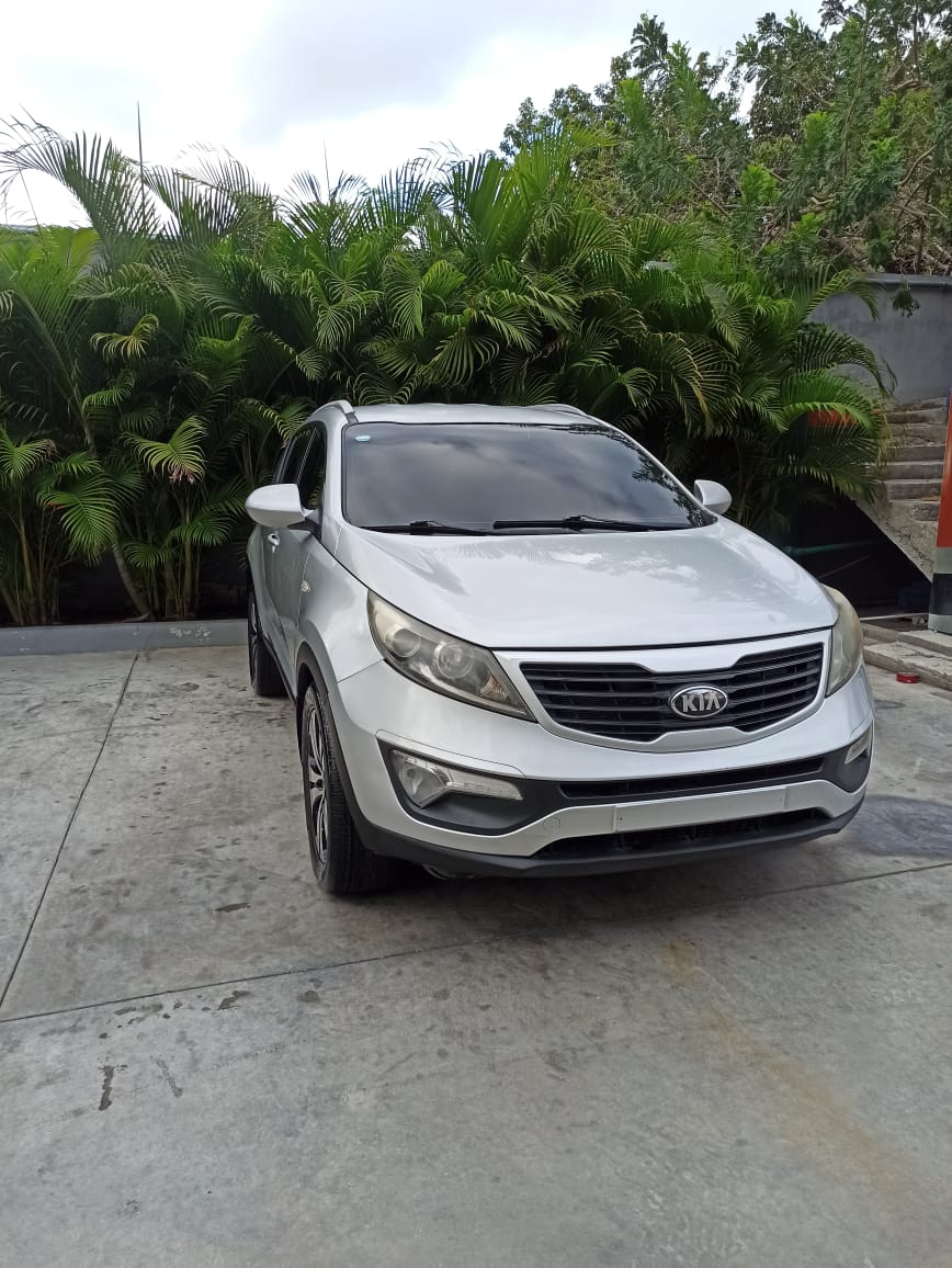 jeepetas y camionetas - 🚗 SE VENDE KIA SPORTAGE 2013–DIESEL–AUTOMÁTICA 🚗 0