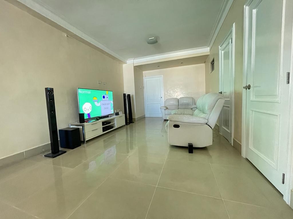 apartamentos - Vendo en bella vista sur apartamento bien clasico!!
 5