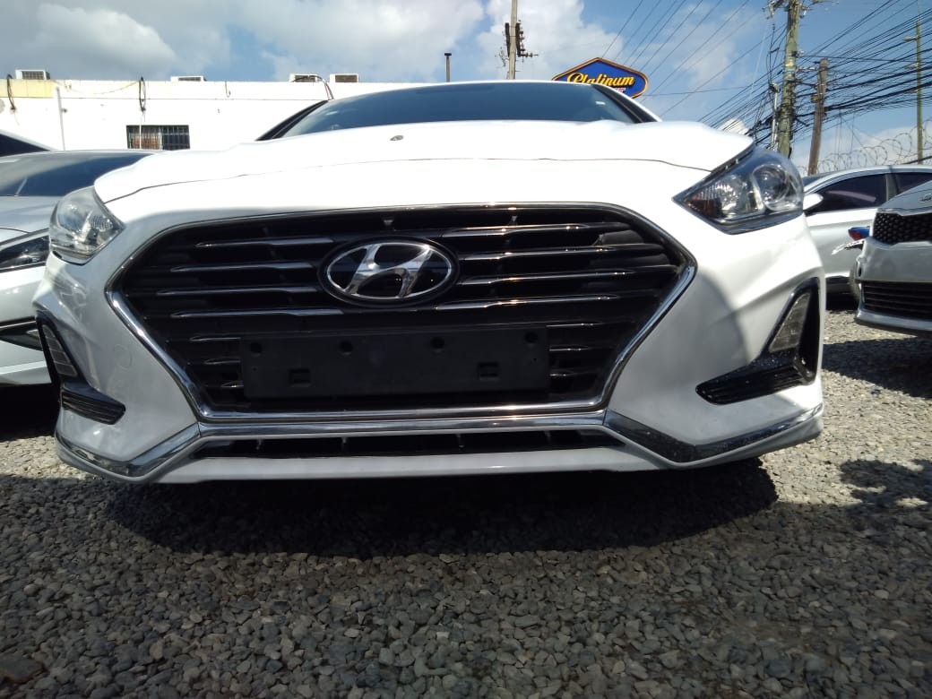 carros - NEW RISE 2019 BLANCODESDE: RD$785.100