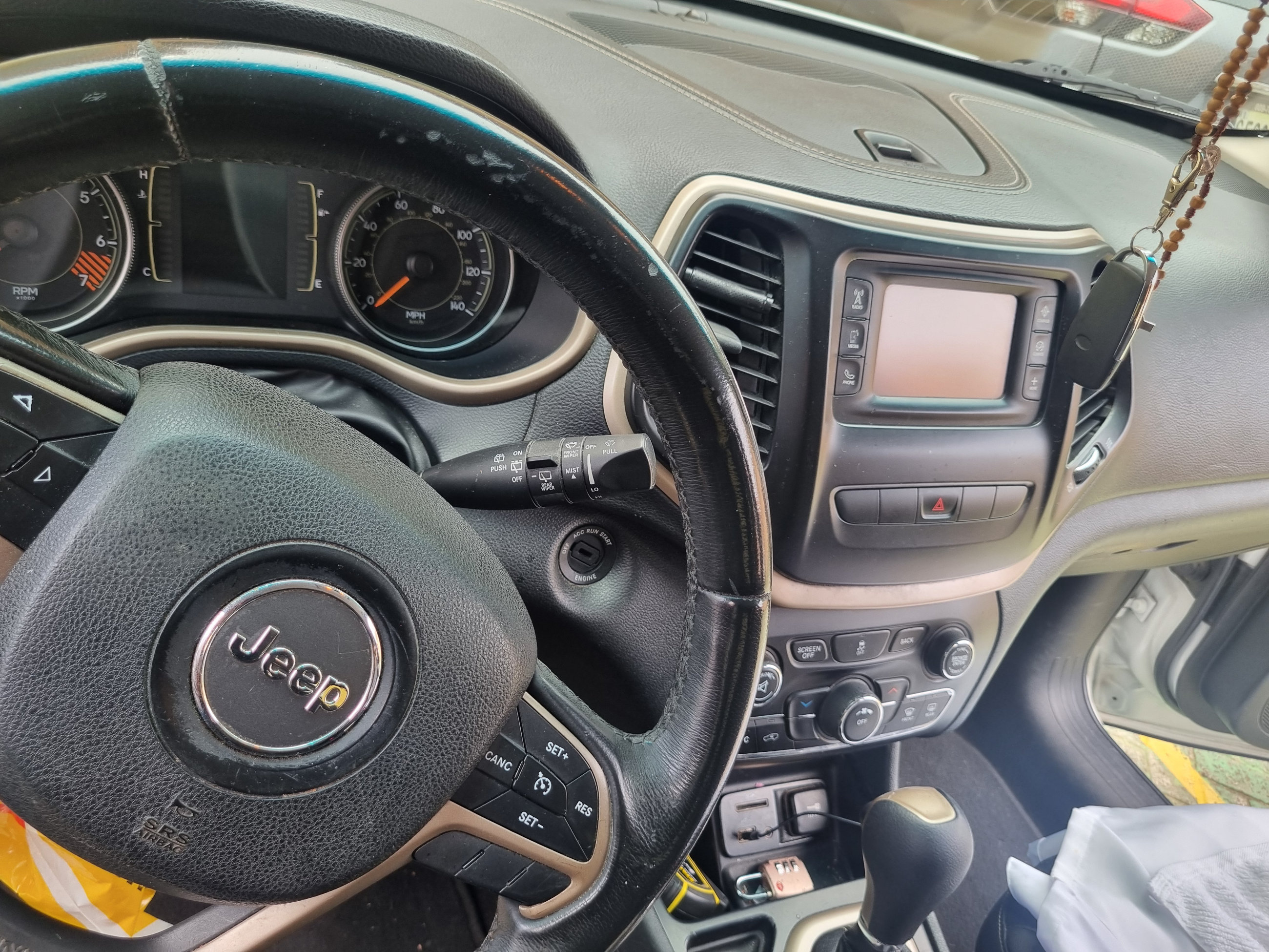 jeepetas y camionetas - Vendo RD$ 695.000 3