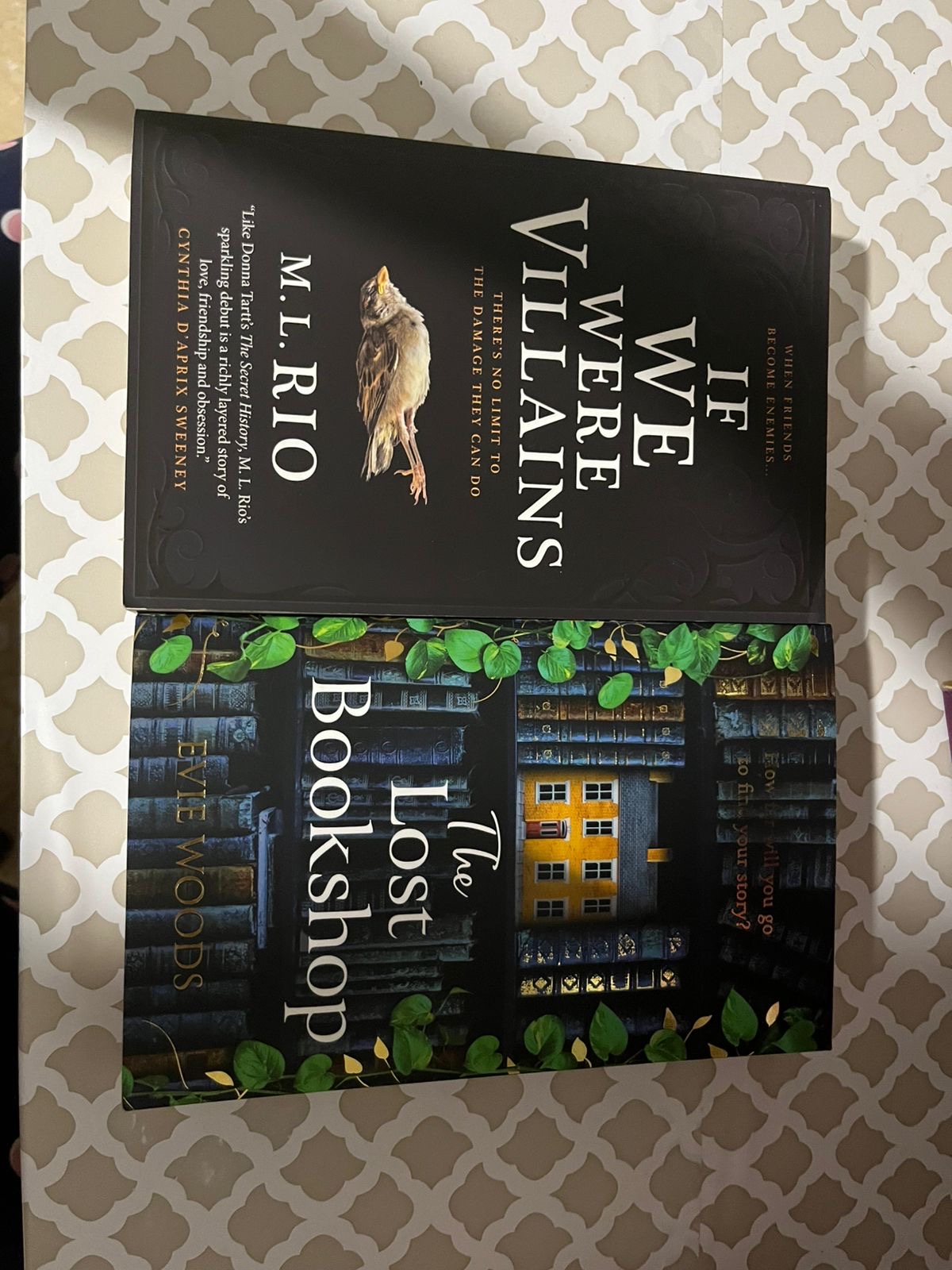 libros y revistas - Libros en inglés ( if we were villains y the lost bookshop)