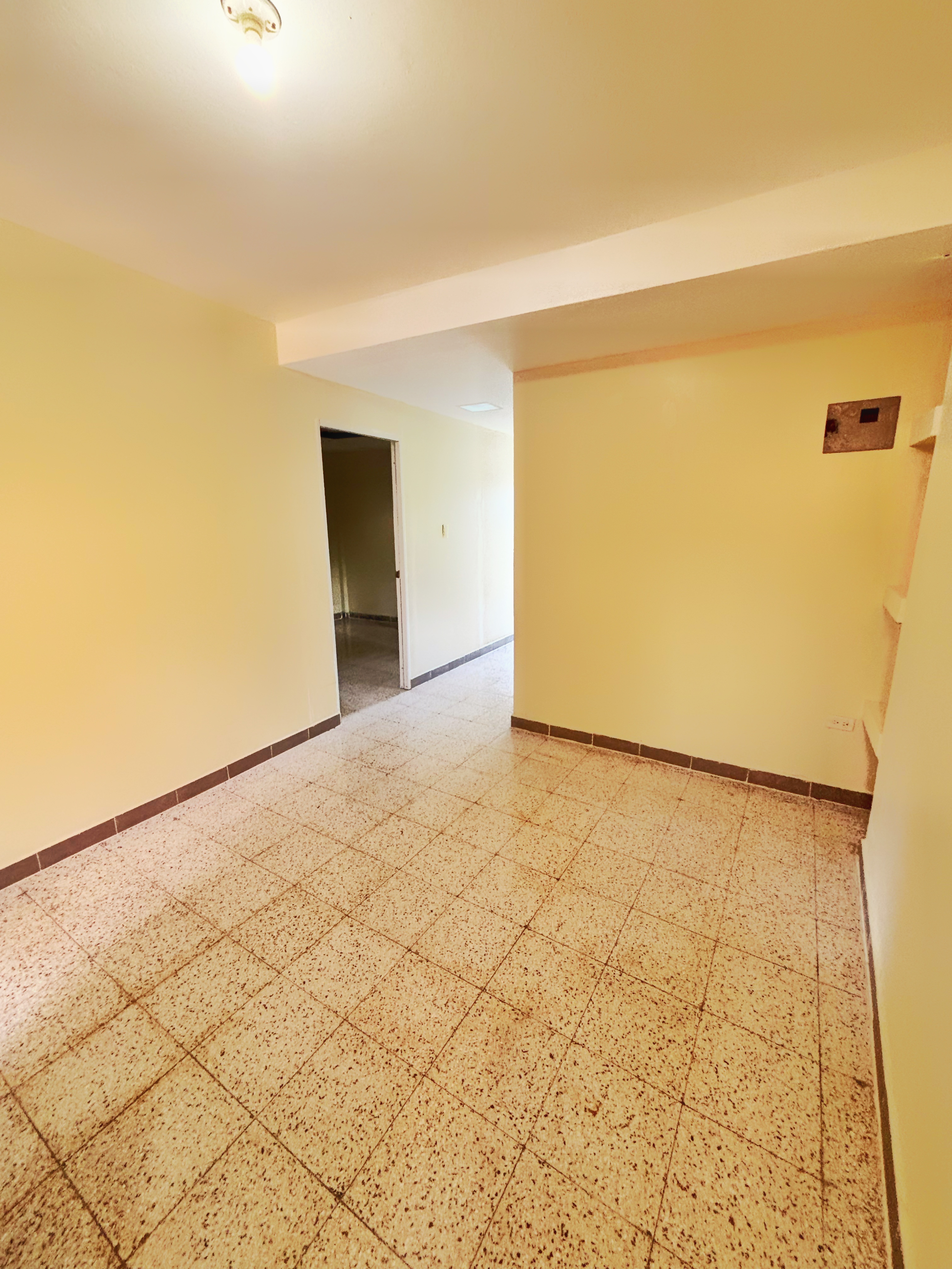 apartamentos - Alquilo apartamento 3H parte atrás La Agustina 6