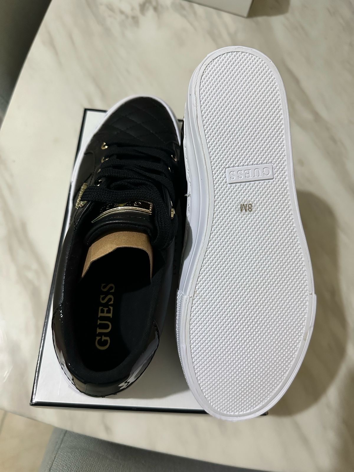 zapatos para mujer - Tenis Guess de mujer  2
