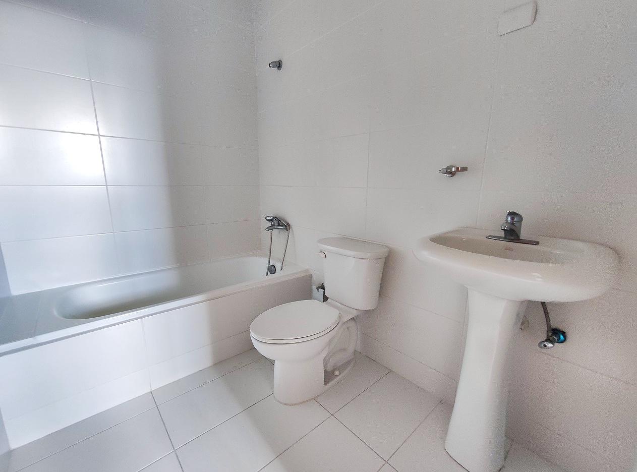 apartamentos - APARTAMENTO CENTRICO ASCENSOR Y PISCINA PROXIMO REPUBLICA ARGENTINA STGO. 7
