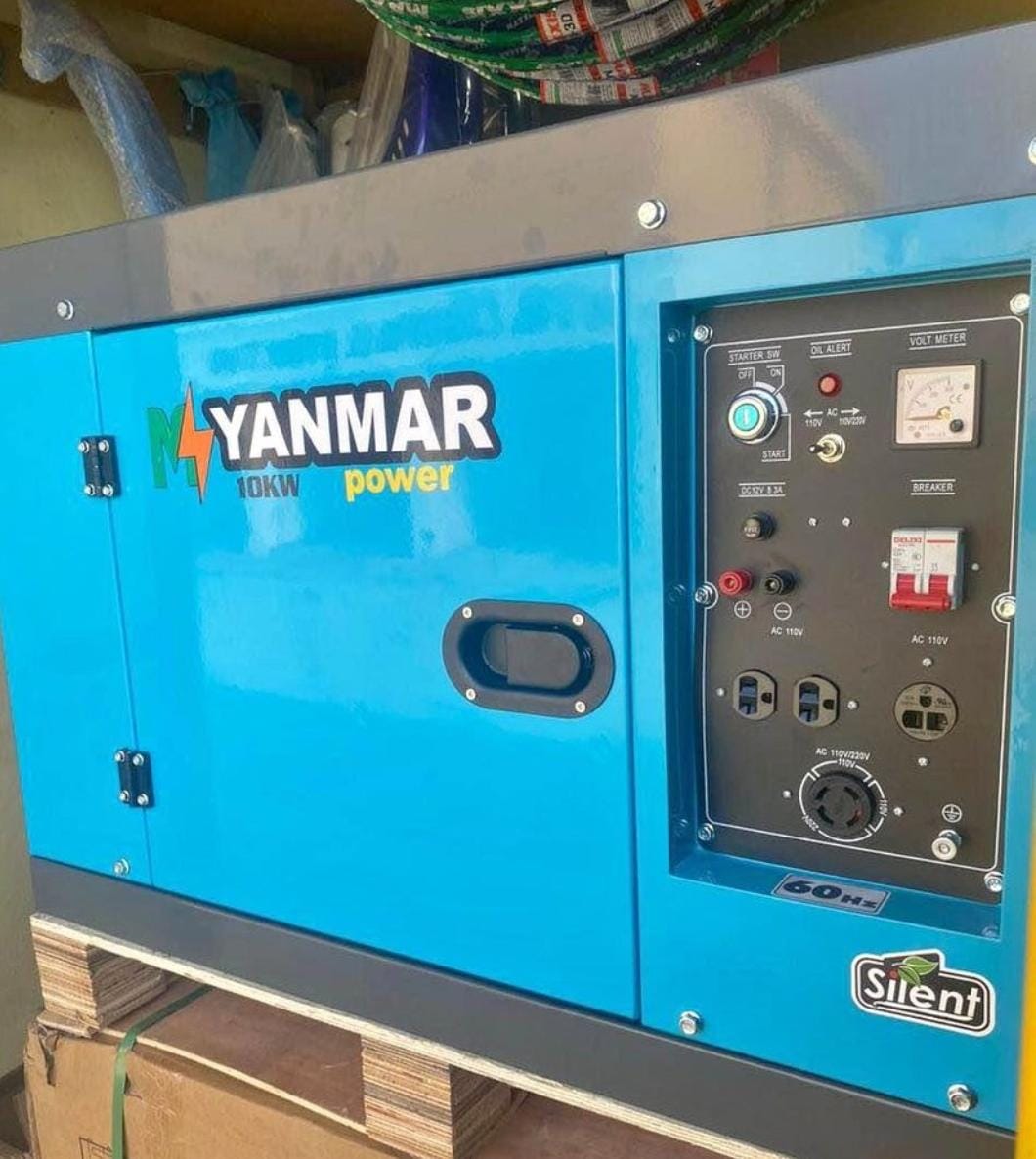 construccion e industrial - Planta eléctrica 10KW 110 200V Diésel semi silenciosa nueva sin usó  2