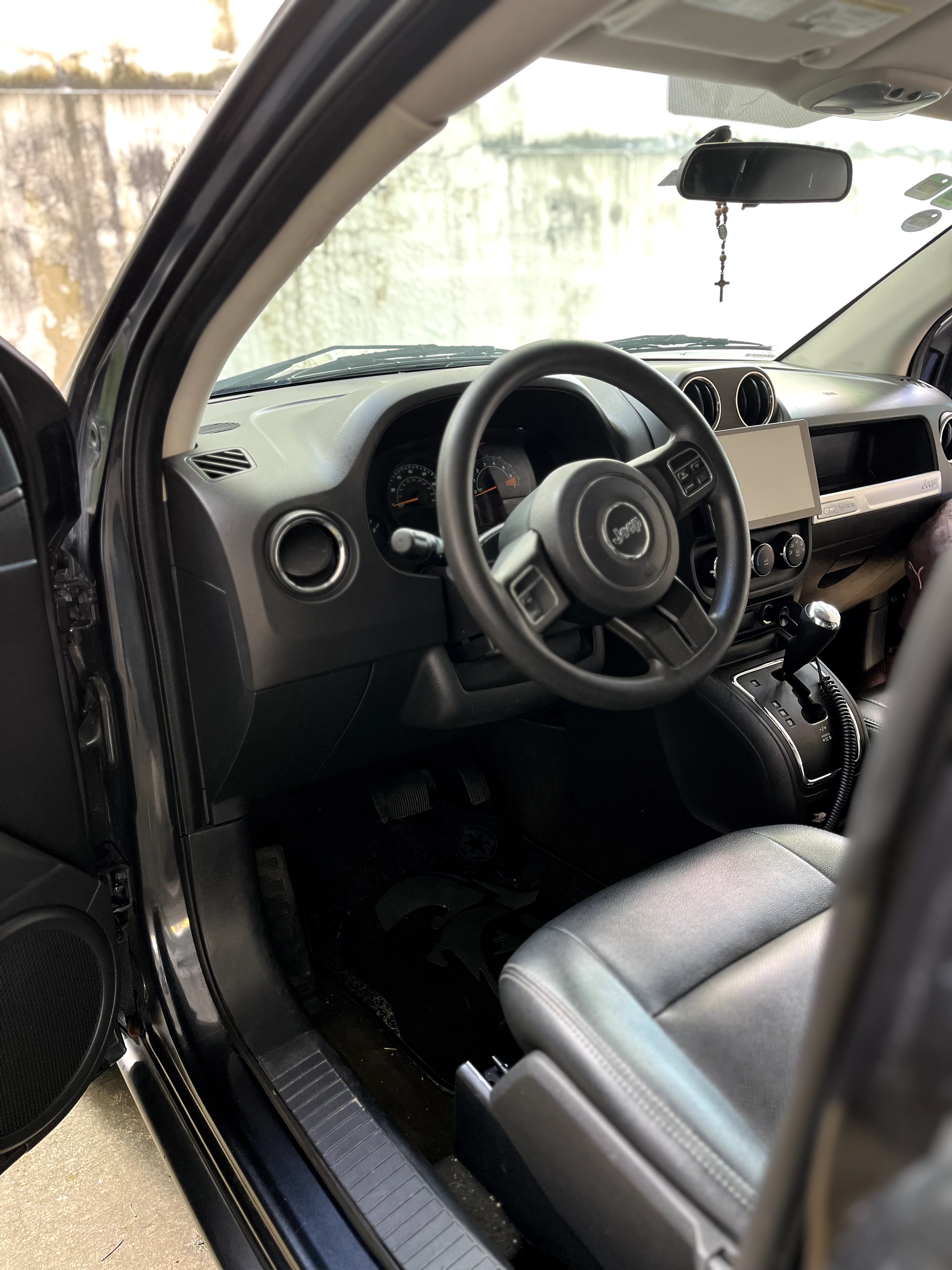 jeepetas y camionetas - JEEP COMPASS 2015 SPORT EN EXCELENTES CONDICIONES