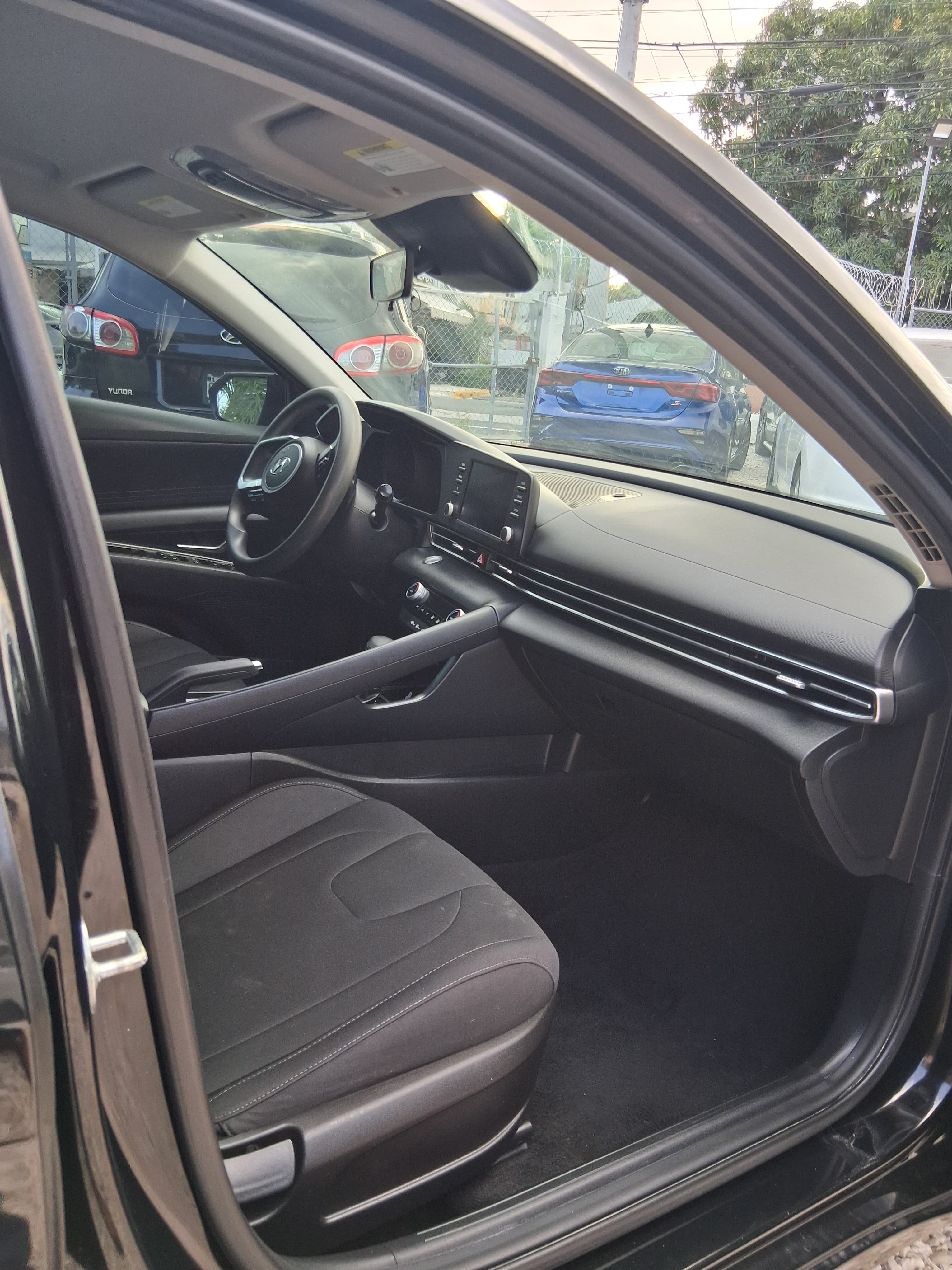 carros -  HYUNDAI ELANTRA SEL 2021  6