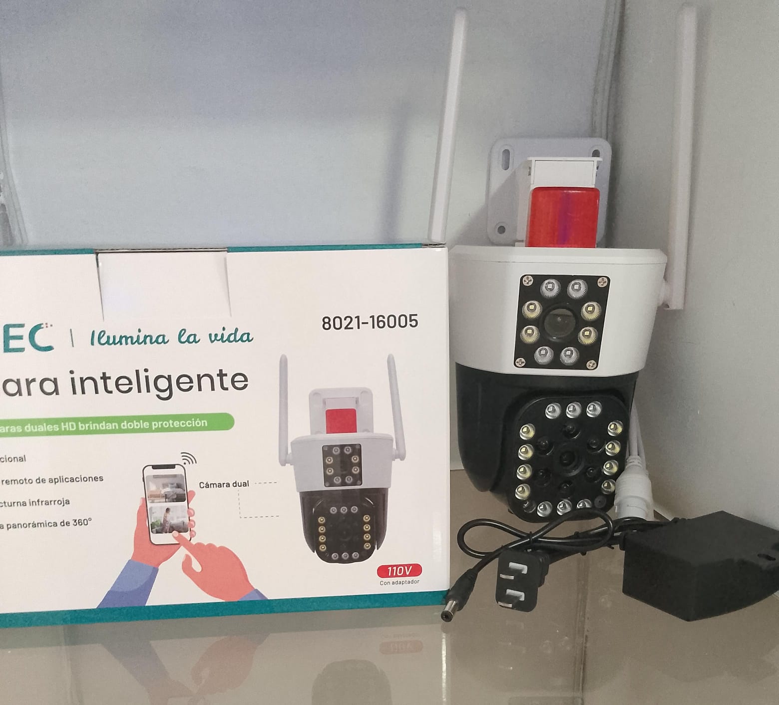 camaras y audio - CAMARA WIFI DE EXTERIOR TIPO DOMO 360  CON AUDIO 2
