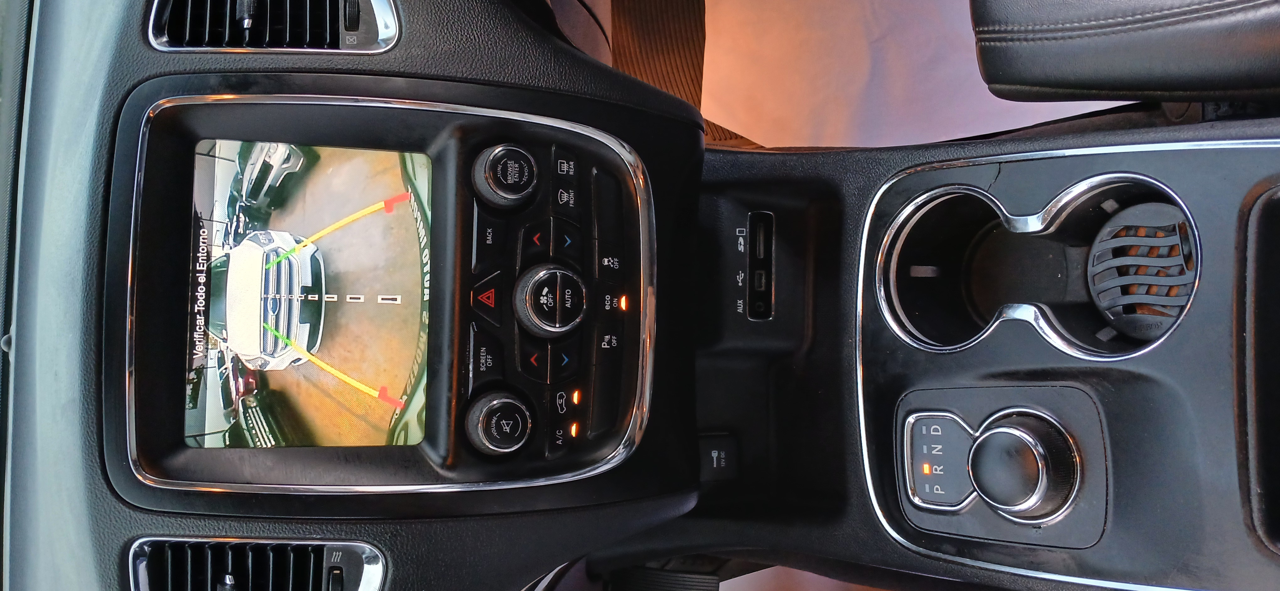 jeepetas y camionetas - DOSGE DURANDO LIMITED 2014 8