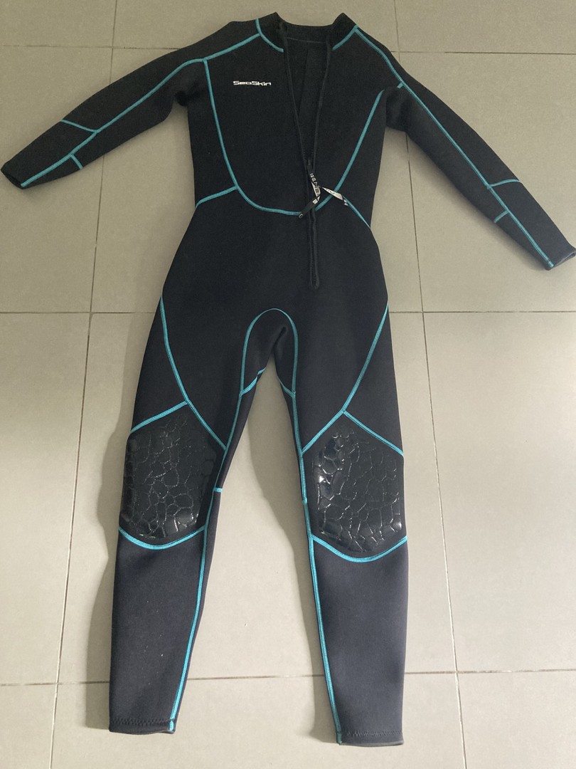 deportes - SeaSkin traje de buzo para dama 2.5mm talla M 1