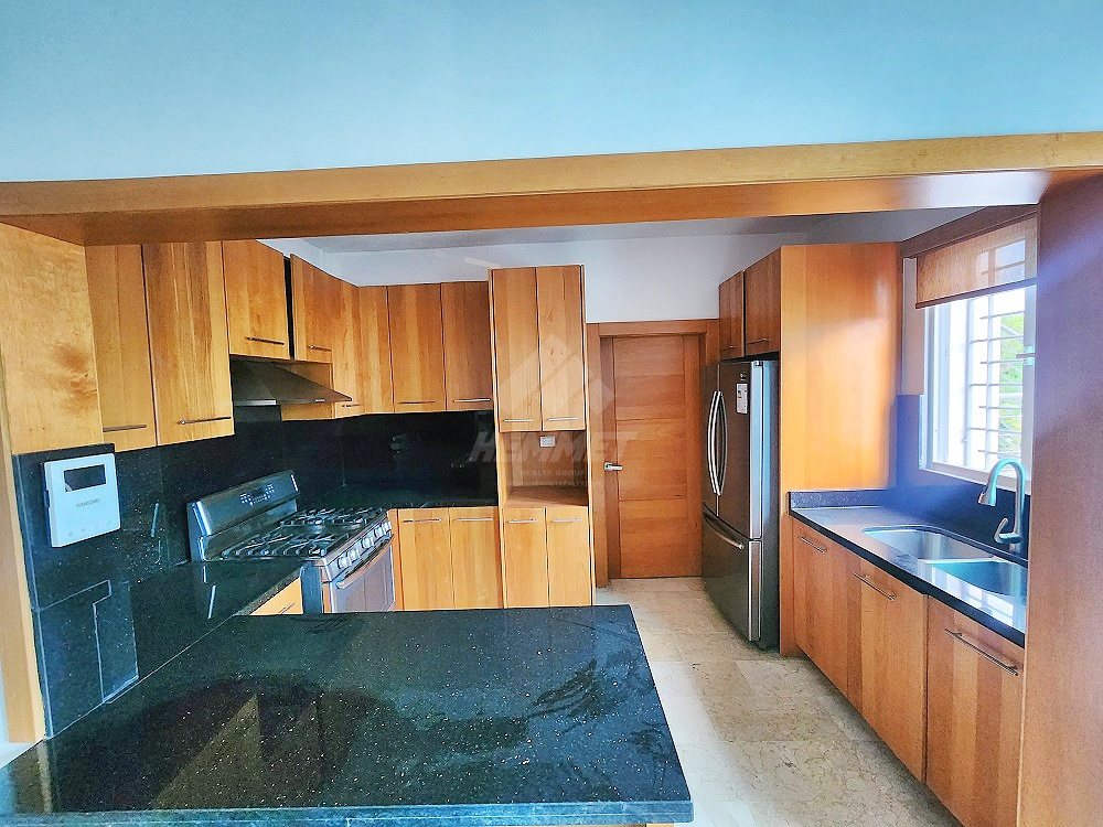 apartamentos - TORRE PISCINA Y ELEVADOR PROXIMO PUCMM SANTIAGO 4