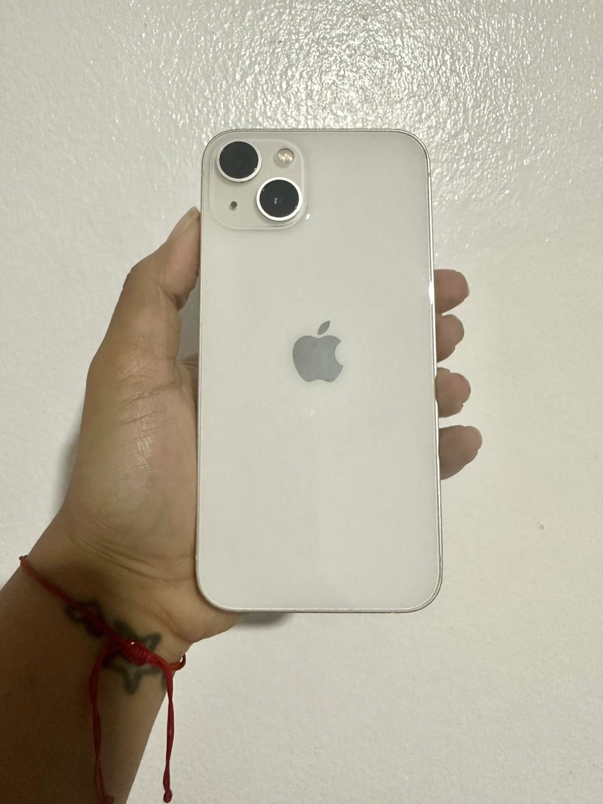 celulares y tabletas - Se vende IPhone 13  1