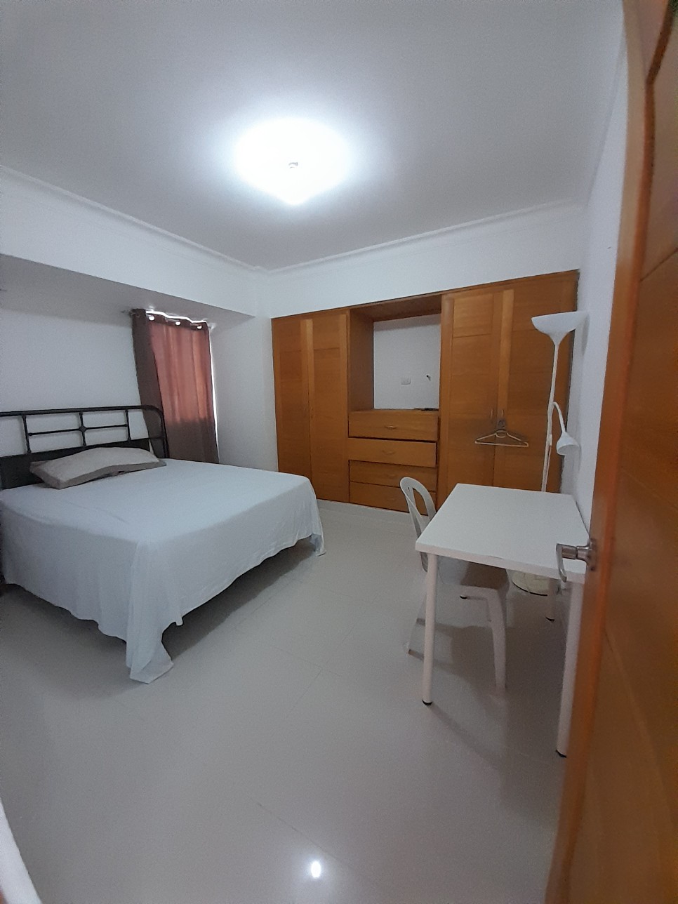 apartamentos - Rento Apartamento Sin Amueblar En Evaristo Morales 4