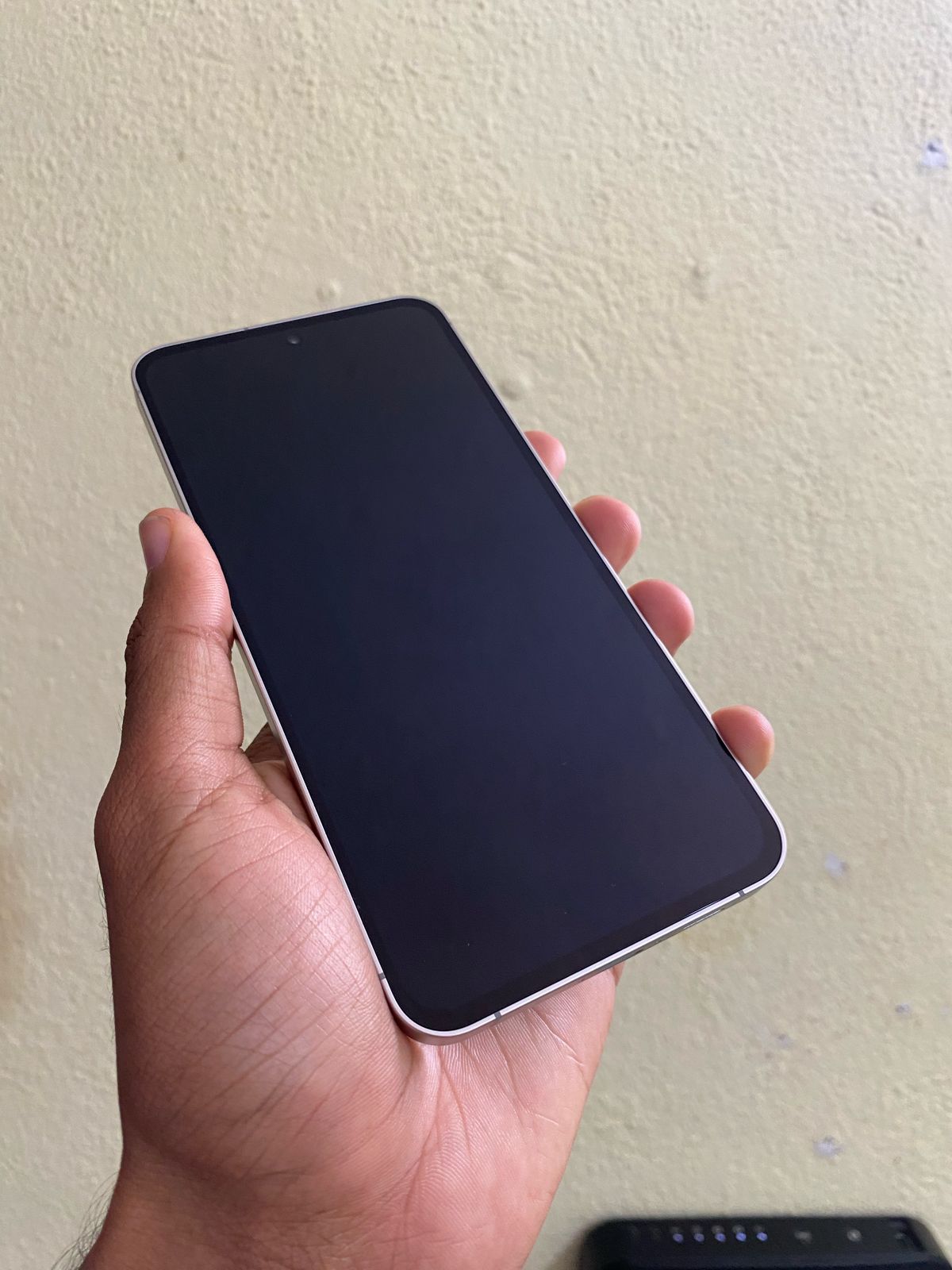 celulares y tabletas - Samsung Galaxy S24 FE, 256GB Como nuevo 5