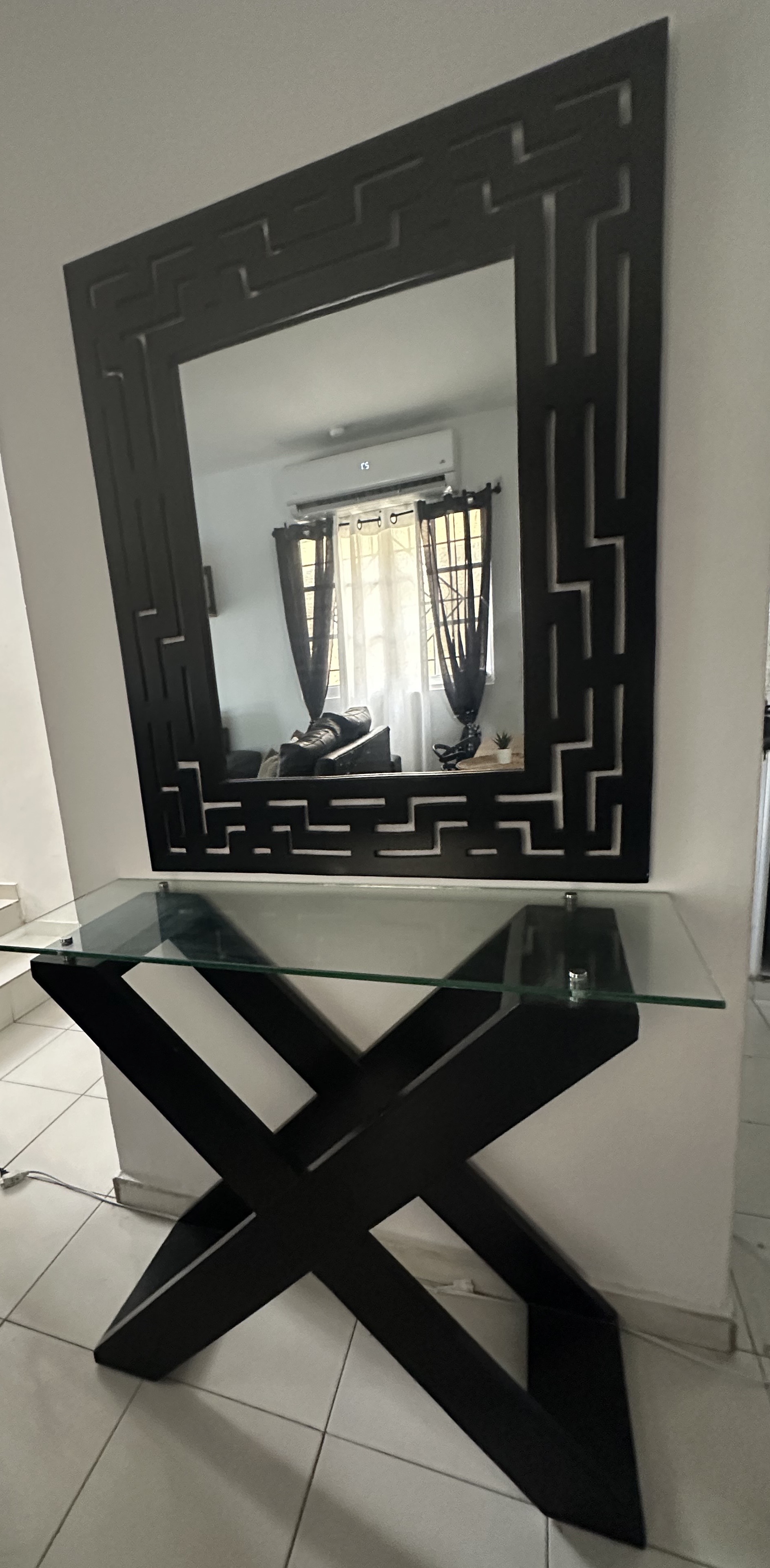 decoración y accesorios - Repisa hermosa negra como nueva de oportunidad. 0