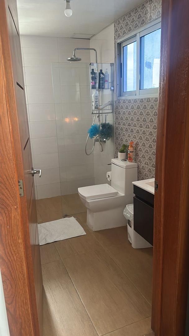 apartamentos - SE VENDE APARTAMENTO EN BELLA VISTA! 5