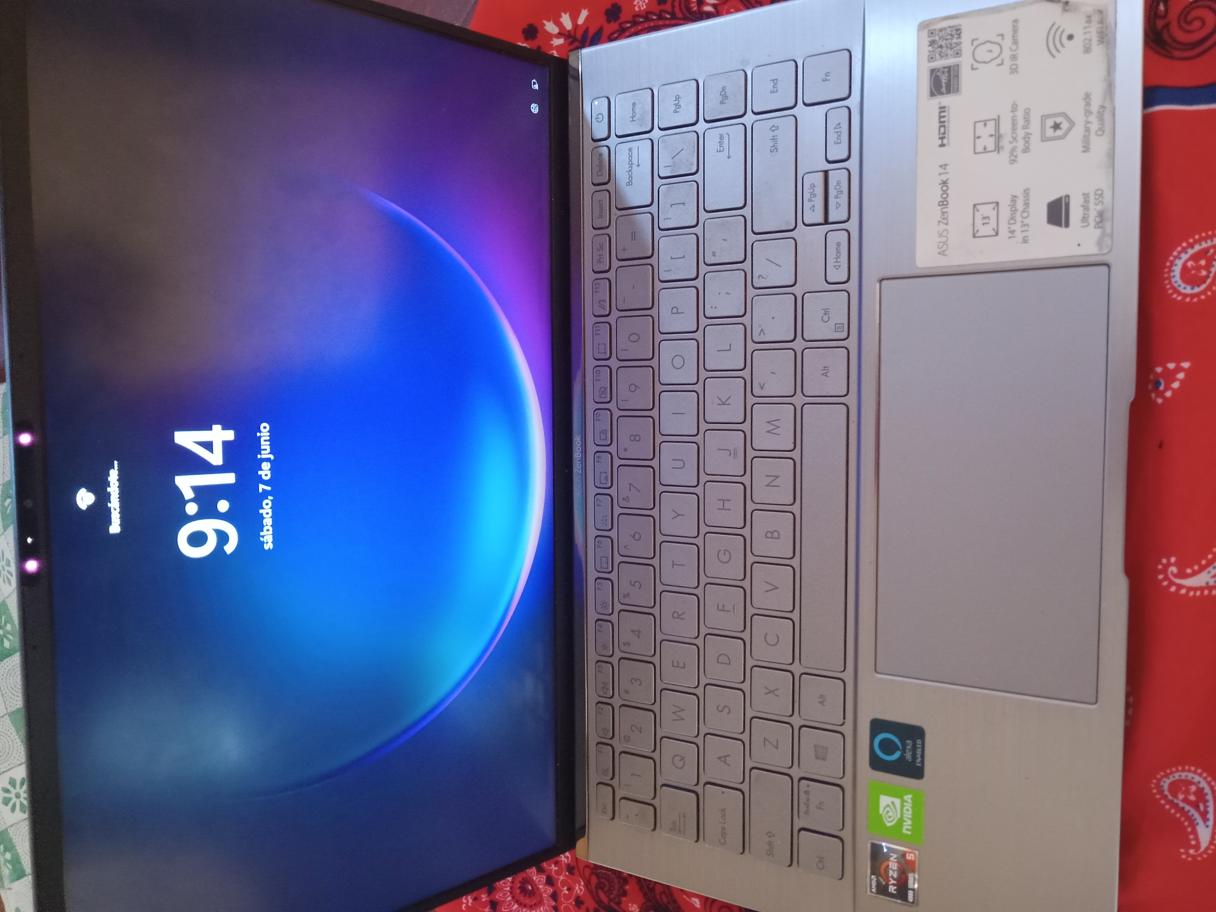 computadoras y laptops - vendo asus zenbook 14  4