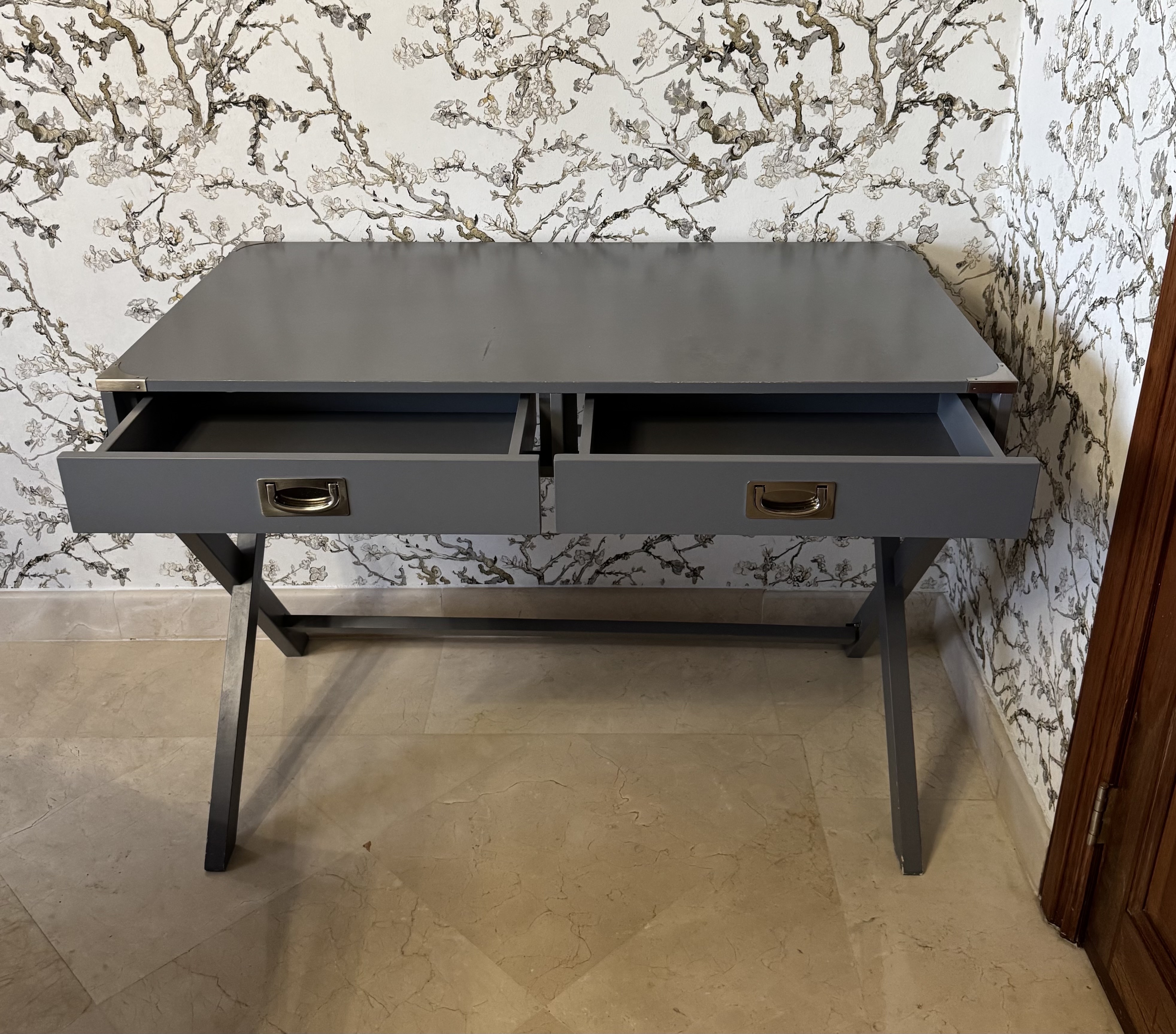 muebles y colchones - Escritorio  1