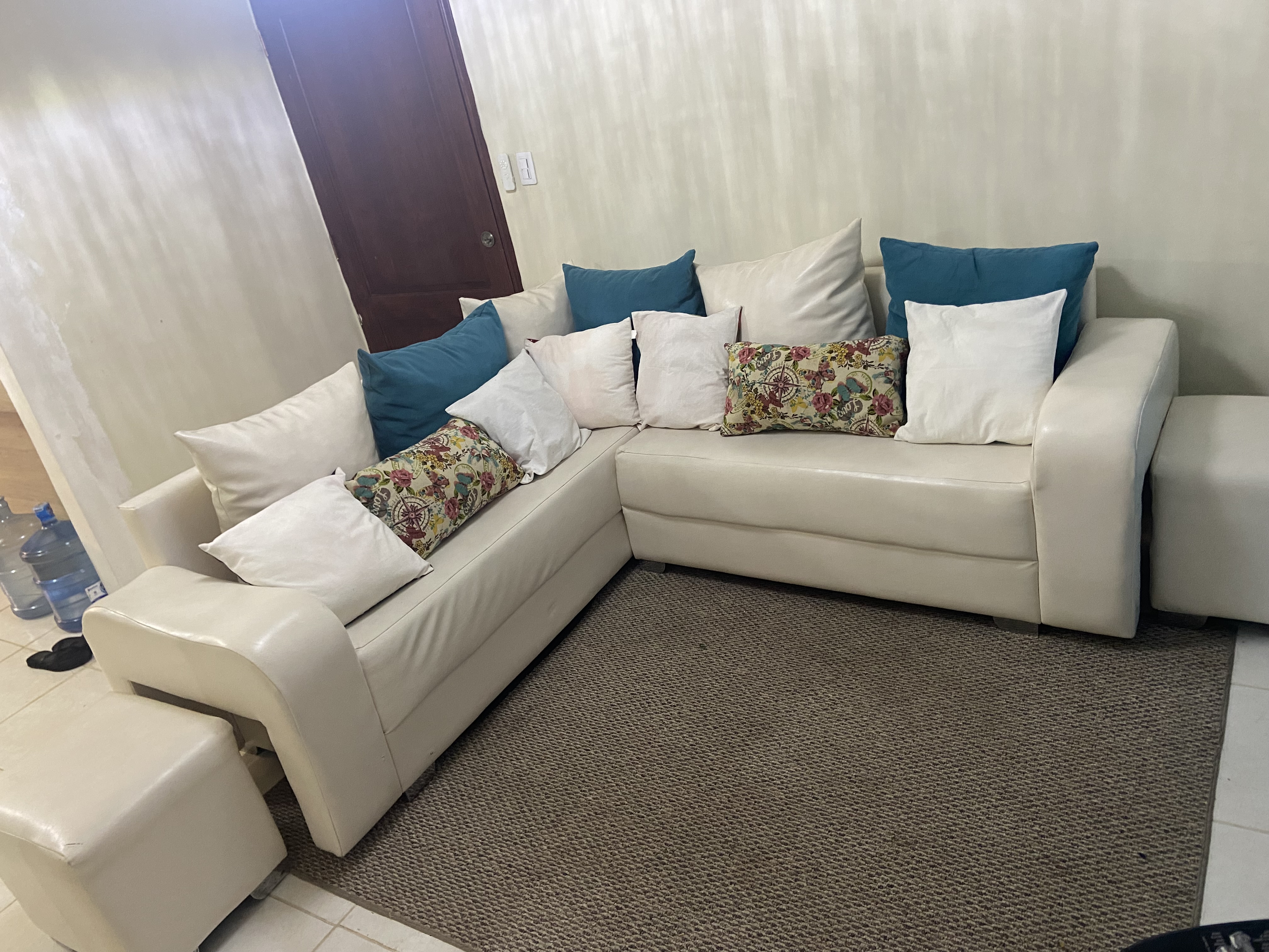 muebles y colchones - Mueblé  0