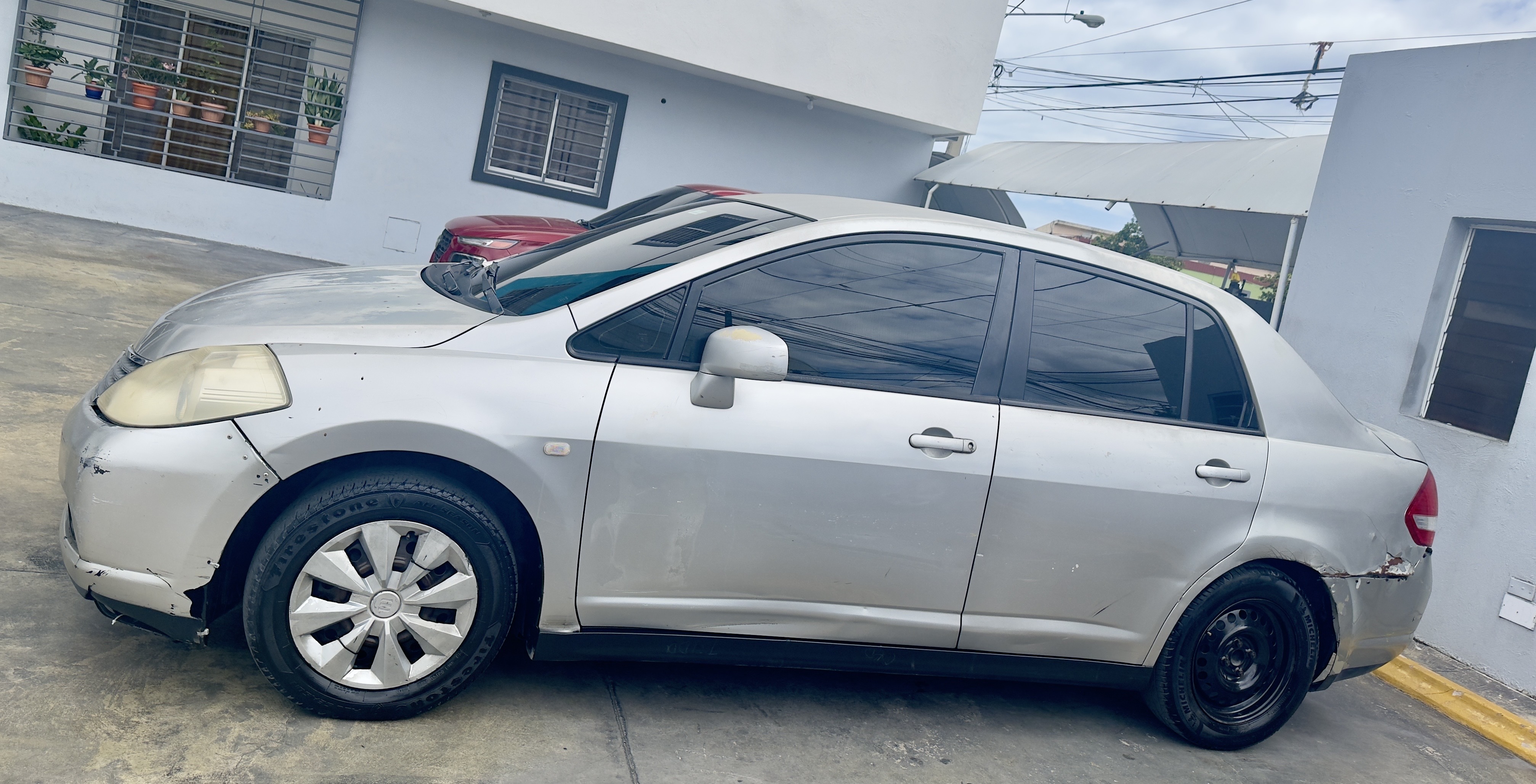 carros - Vendo Nissan Tiida 2007 (Oportunidad) 2