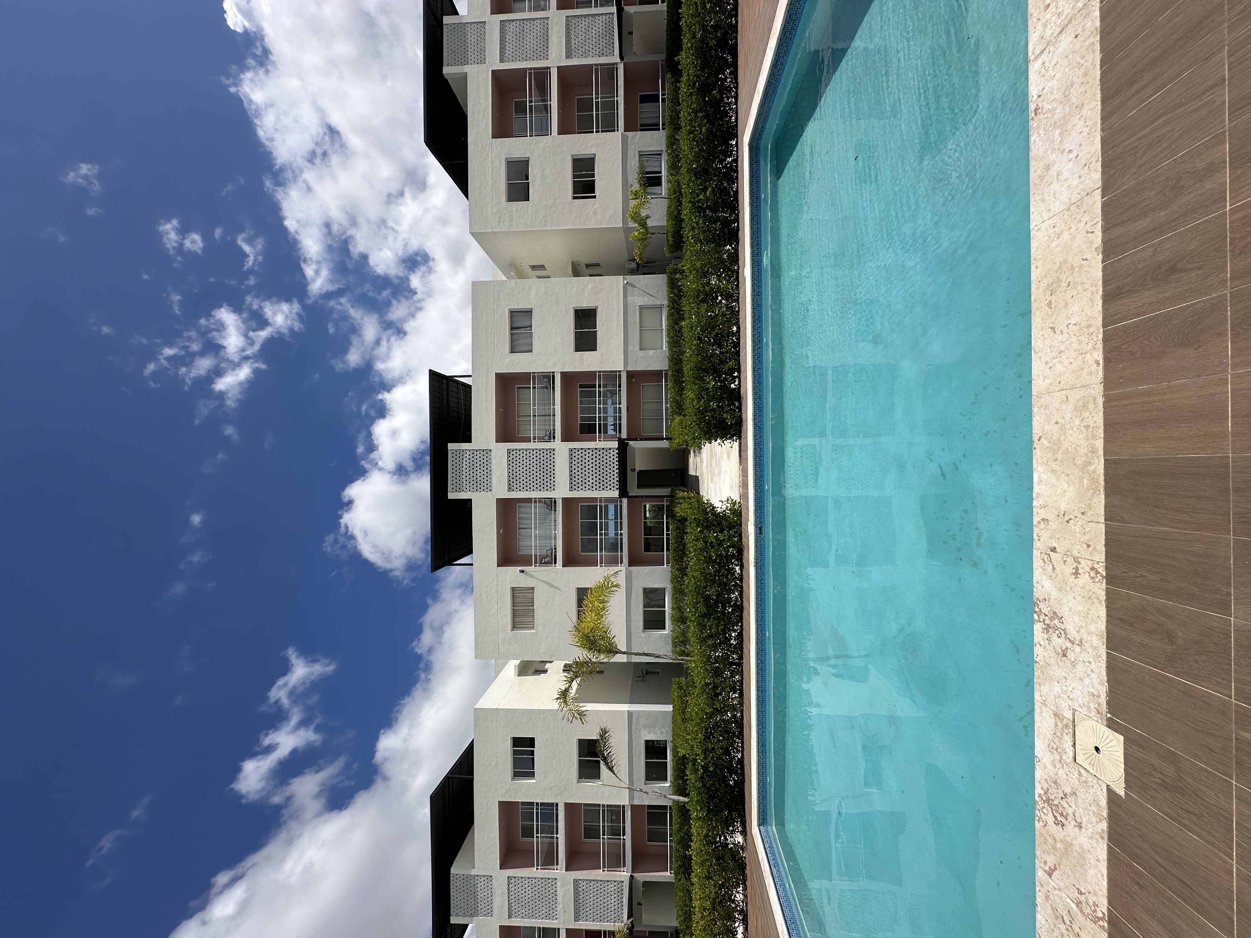 apartamentos - 🚨DE OPORTUNIDAD🚨Se vende apartamento de 2H y 2B en primer nivel con patio  0