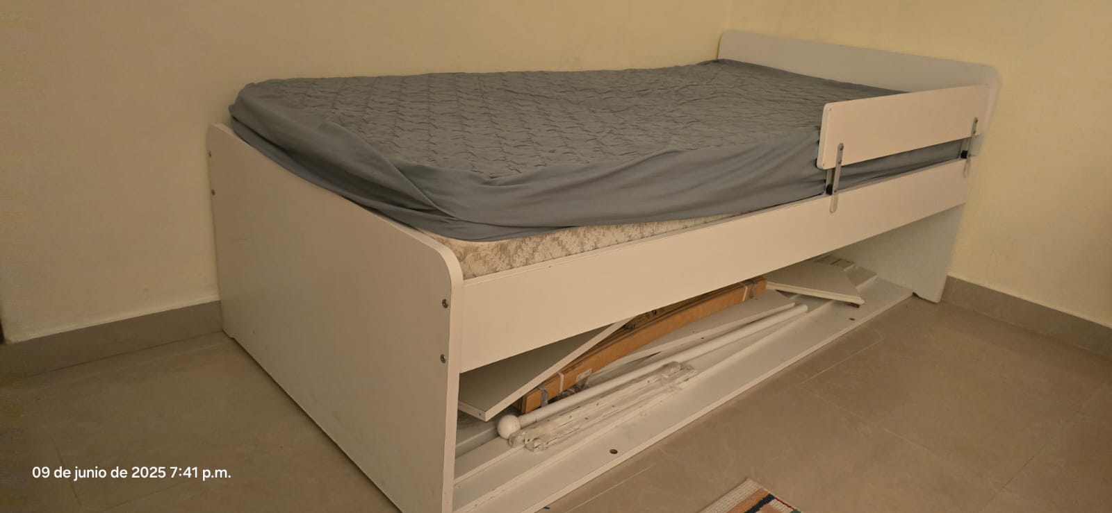 muebles - VENDO CAMA DOBLE    0