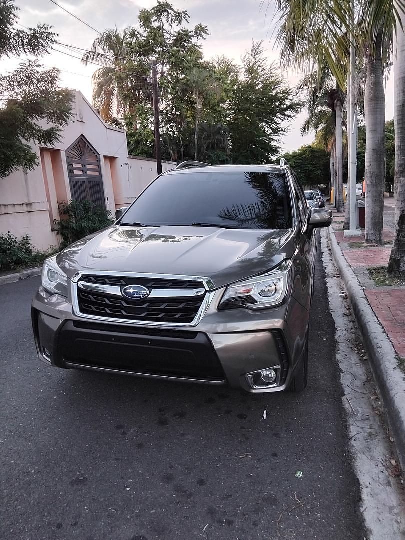 jeepetas y camionetas - SUBARU FORESTER AWD LIMITED 6