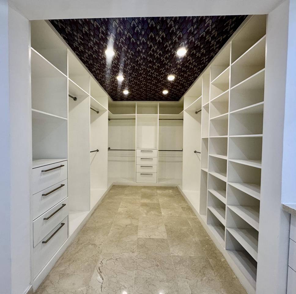 apartamentos - Vendo hermoso y moderno penthouse remodelado 5 hab 1