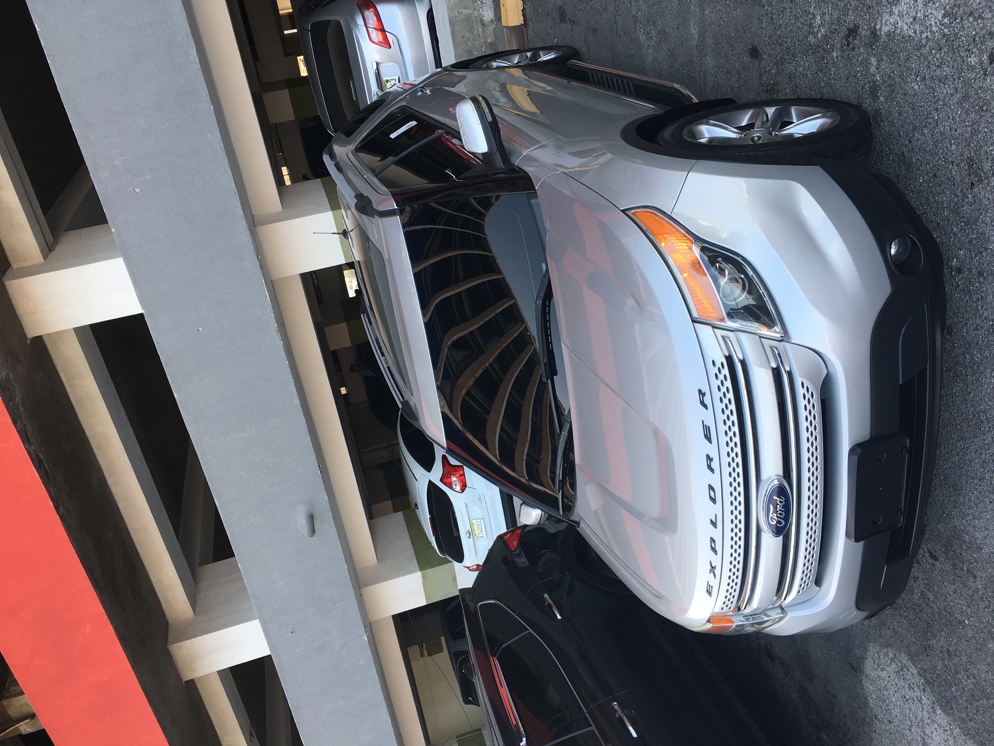 jeepetas y camionetas - Oportunidad Ford Explorer en excelente condiciones 5