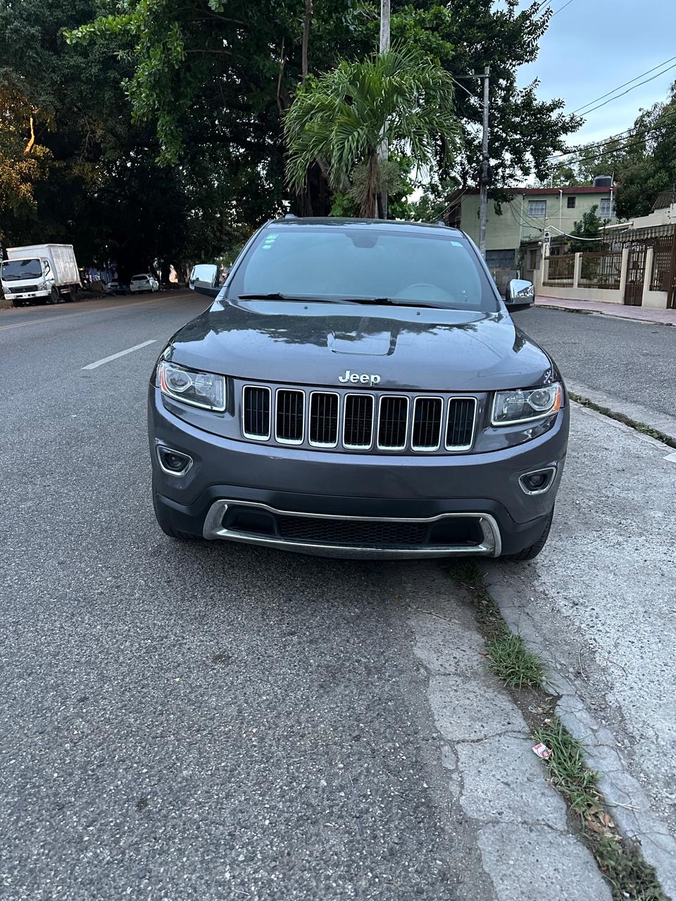 jeepetas y camionetas - JEPP GRAND CHEROKEE 2016 4
