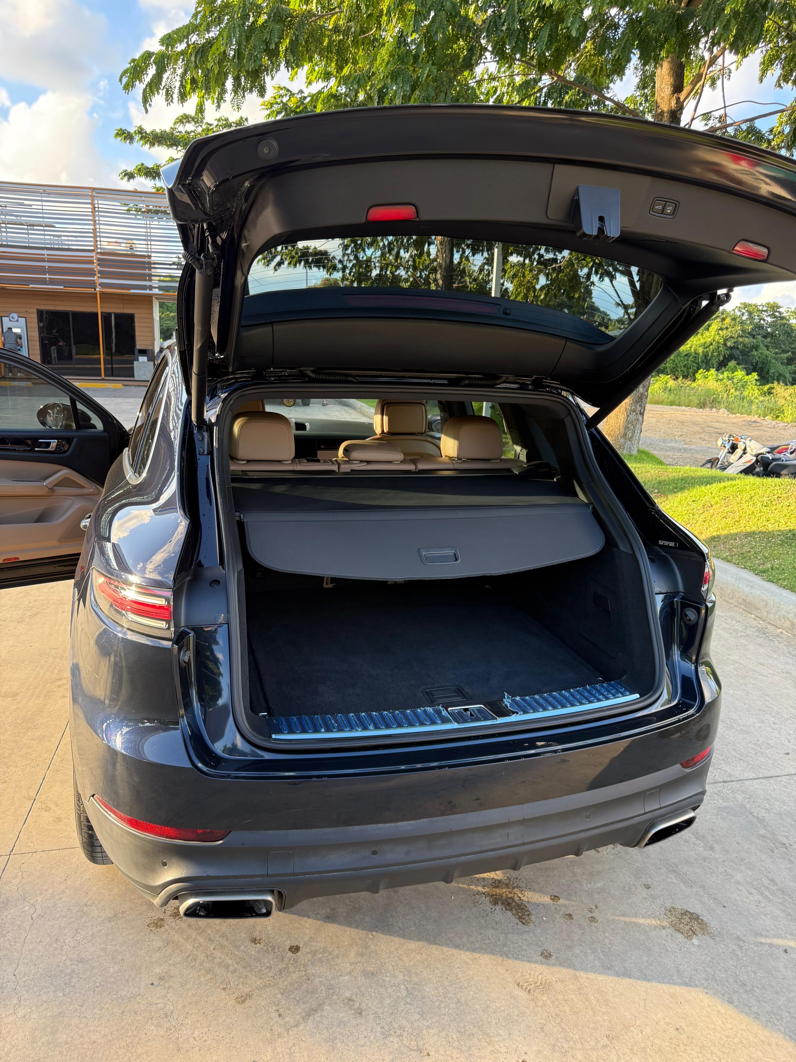 jeepetas y camionetas - Porsche Cayenne  8