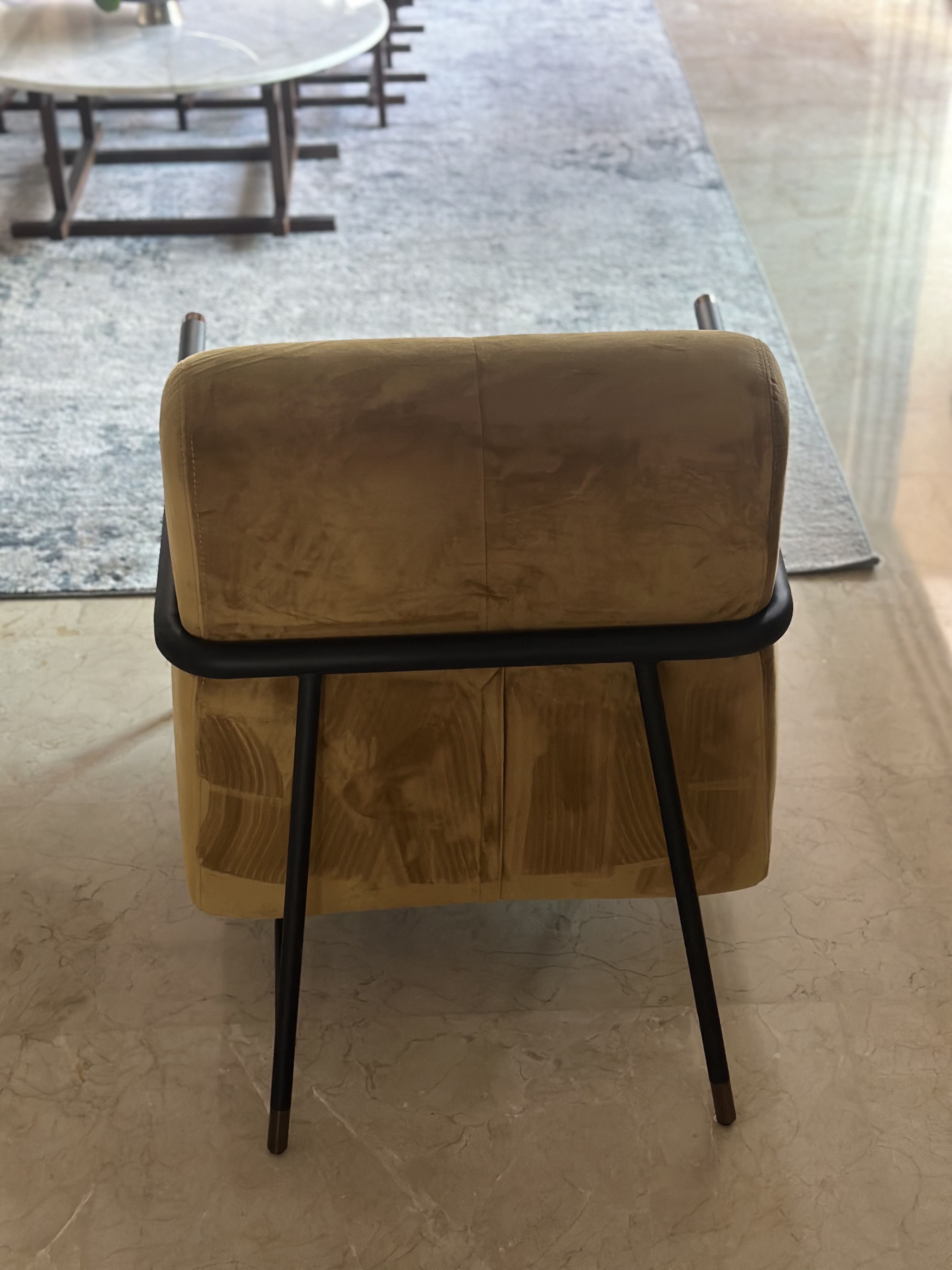 muebles y colchones - Butacas como nuevas  3