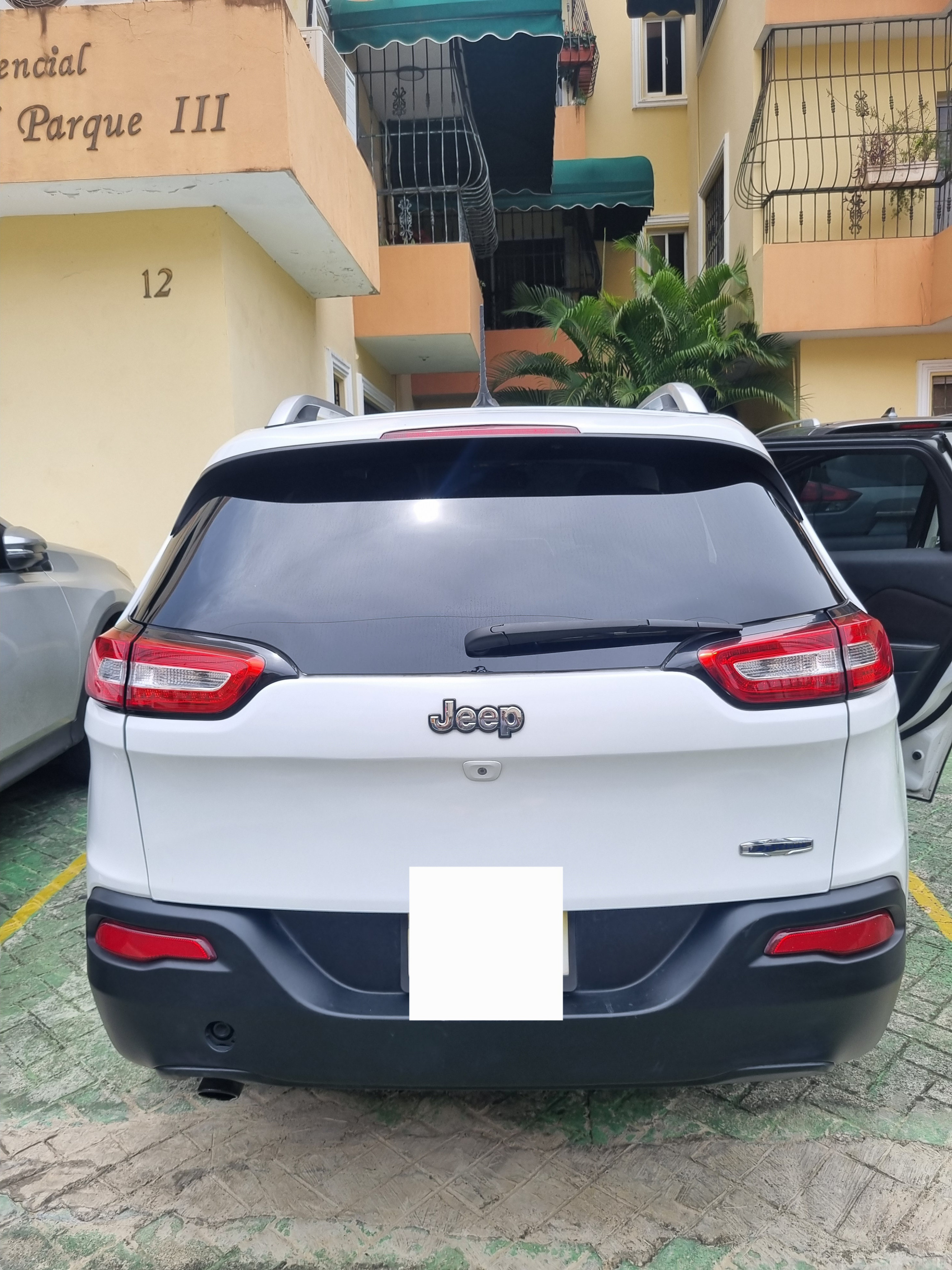 jeepetas y camionetas - Vendo RD$ 695.000 1