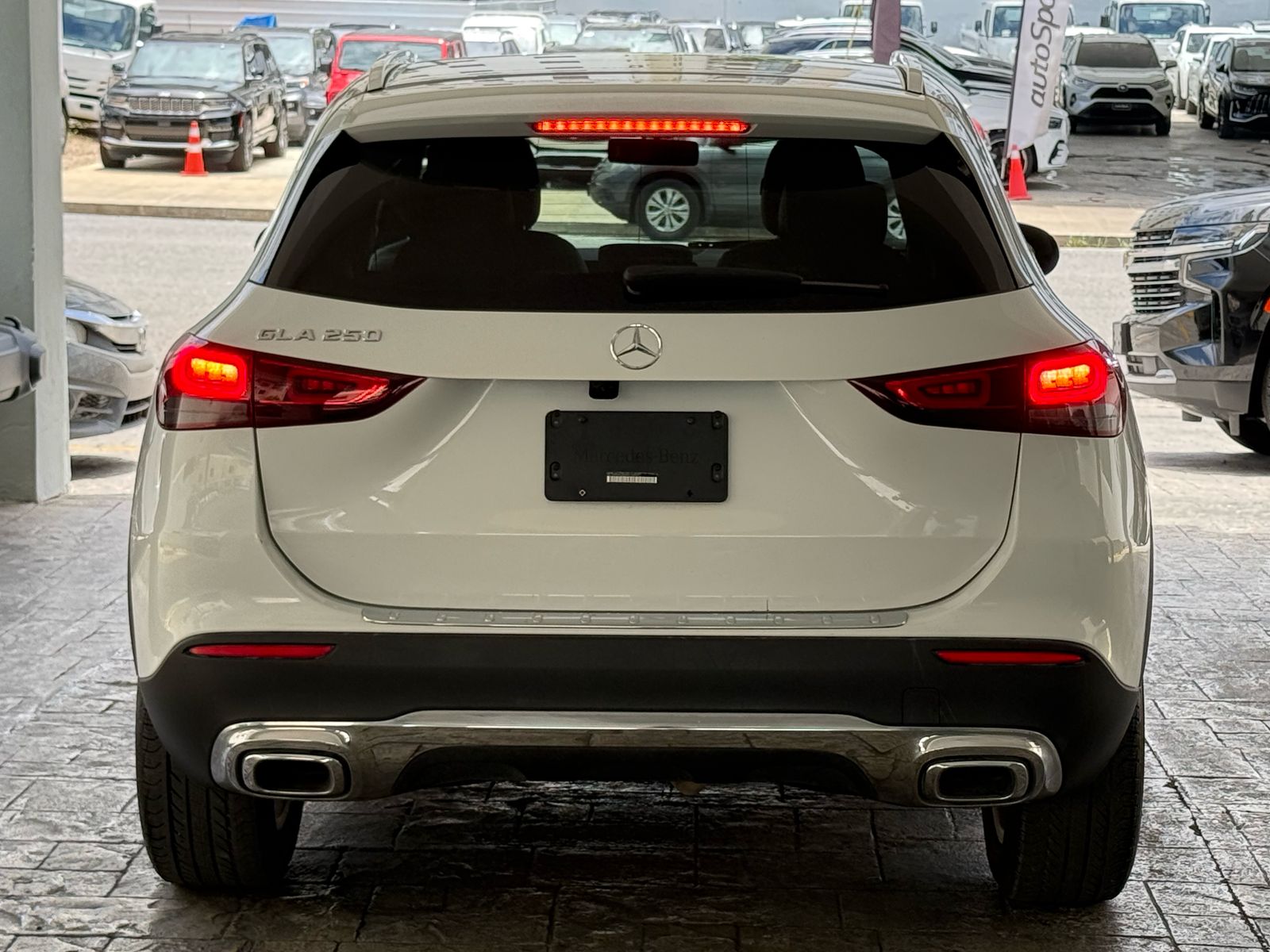 jeepetas y camionetas - Mercedes Benz GLA 250 2021 3