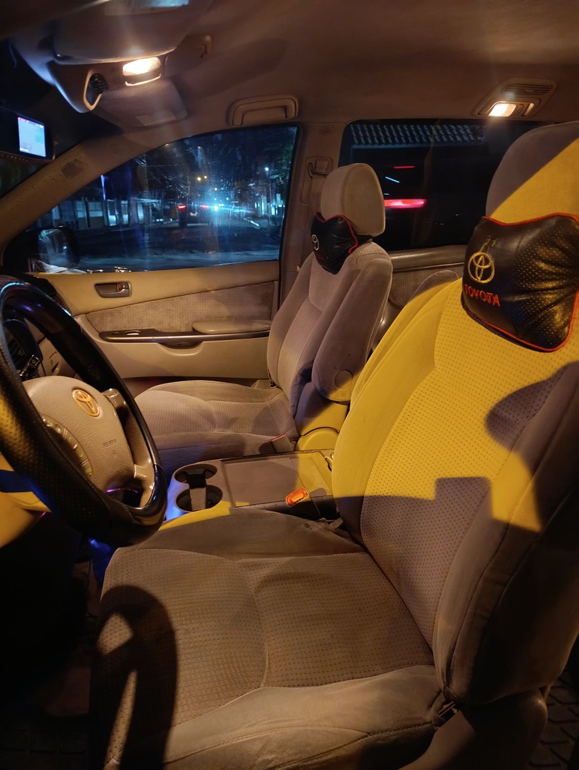 jeepetas y camionetas - Toyota Sienna 2008  1
